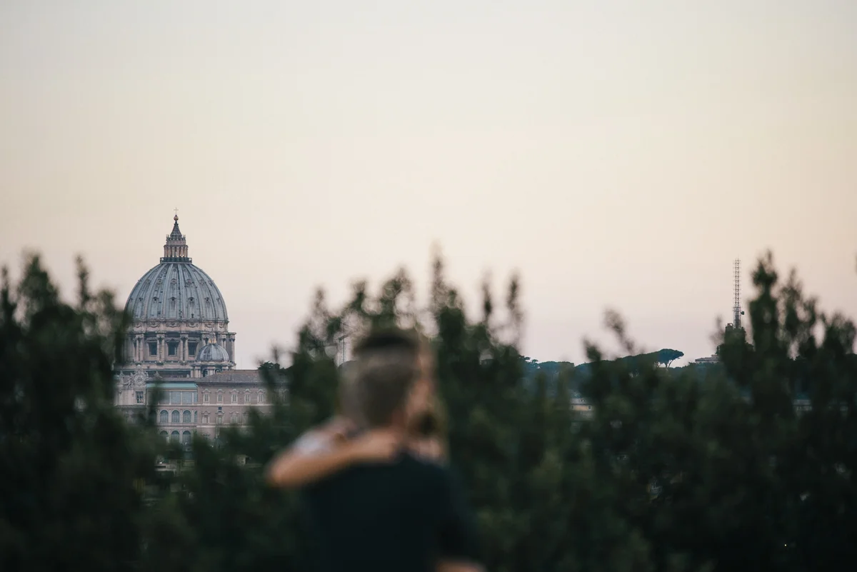 Ambra+Chris-Rome-engagement-20.jpg