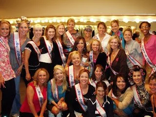 Mrs. Co group 08.jpg