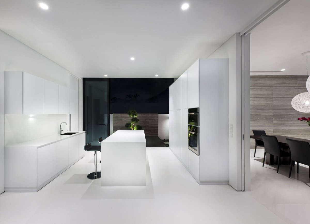 briliant-idea-road-house-park-associates-white-clean-kitchen.jpg