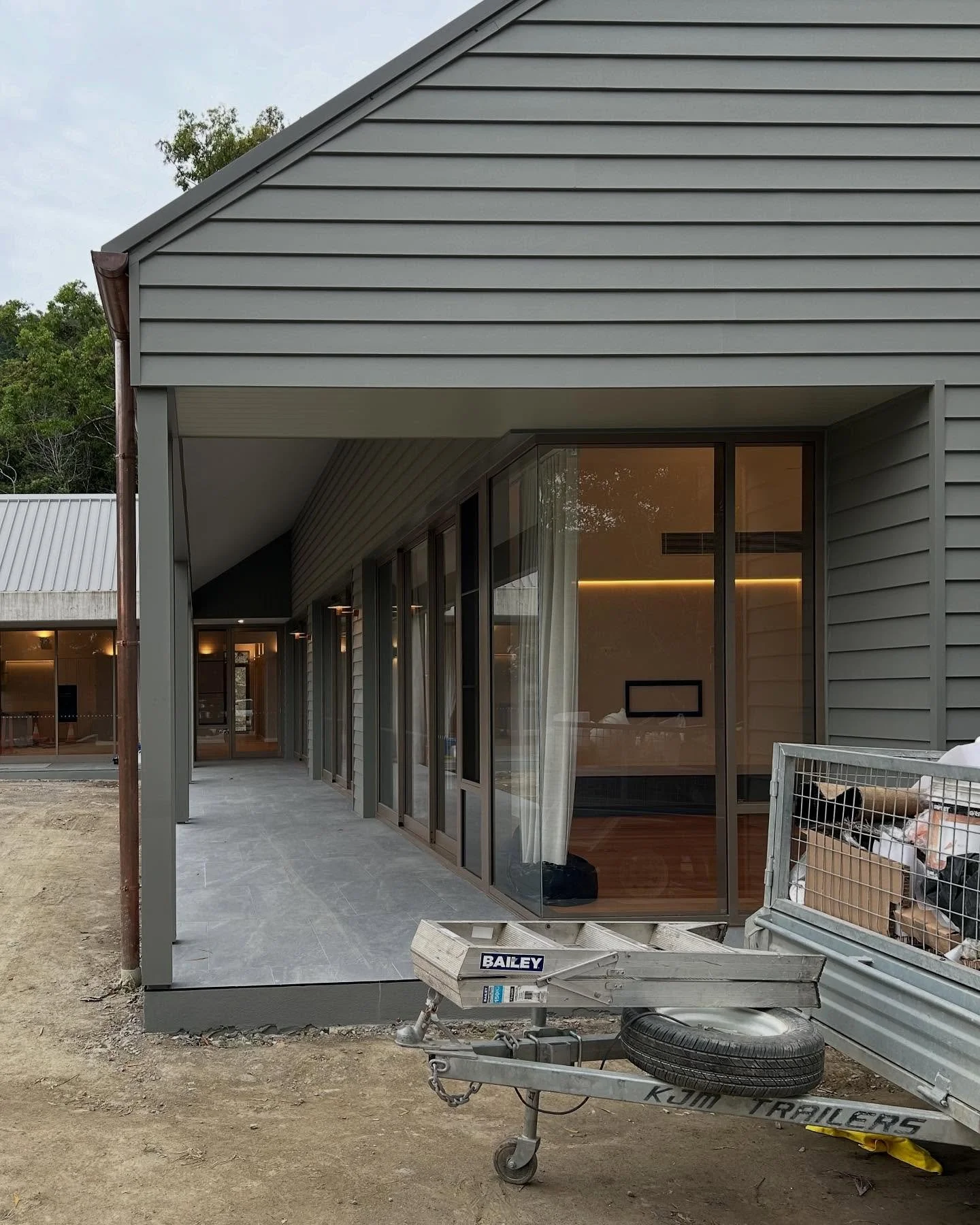 Lots to look forward too as we near completion of Avenell, in Port Douglas. Crafted by the team @maxa_constructions led by master builder Karl MAXA, we are delighted to see it all coming together and on the home stretch! 

A huge effort by all and a 