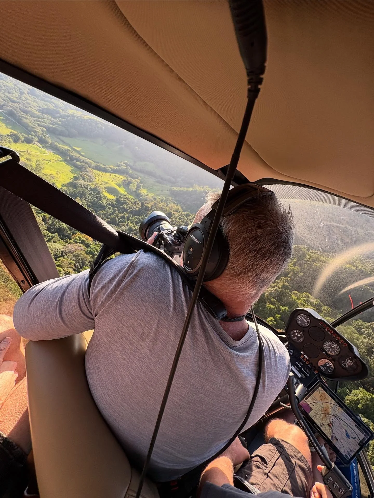 Onsite with @scottburrowsphotographer to shoot our Avenell house in beautiful Port Douglas. Great to spend sometime in a completed project and watch Scott at work, shooting like a seasoned professional and bringing his A-game over the 2 days of shoot