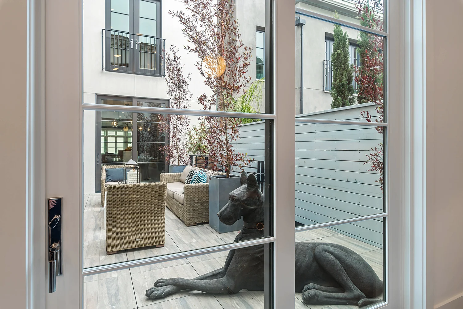 PATIO-005.jpg