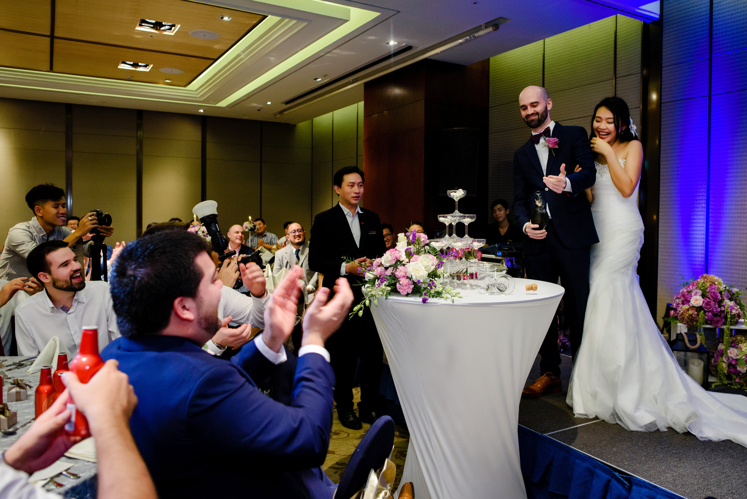 Jon-Hieu-wedding-legend-hotel-saigon-066.JPG