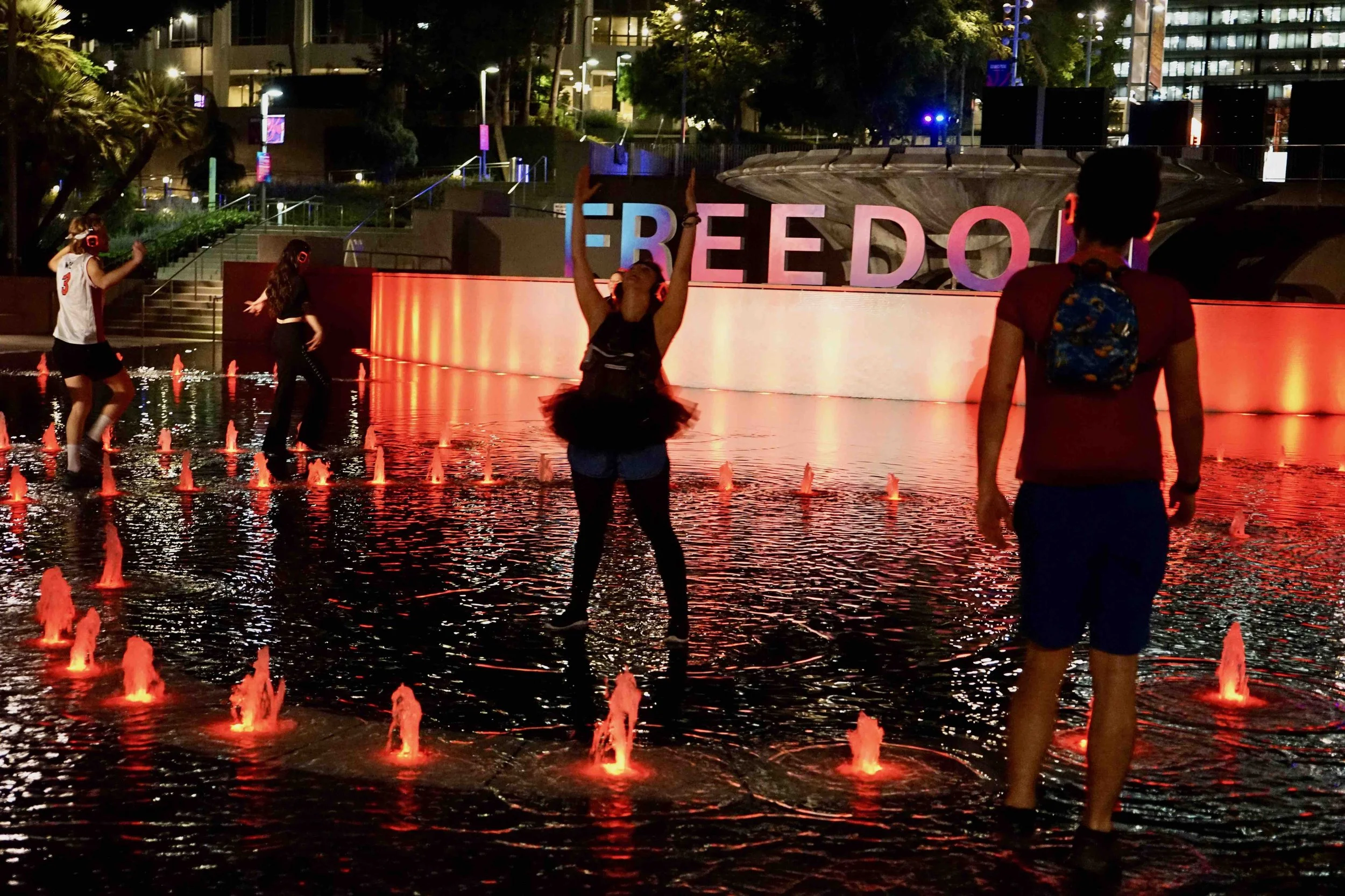 Let Freedom FLOAT - LA