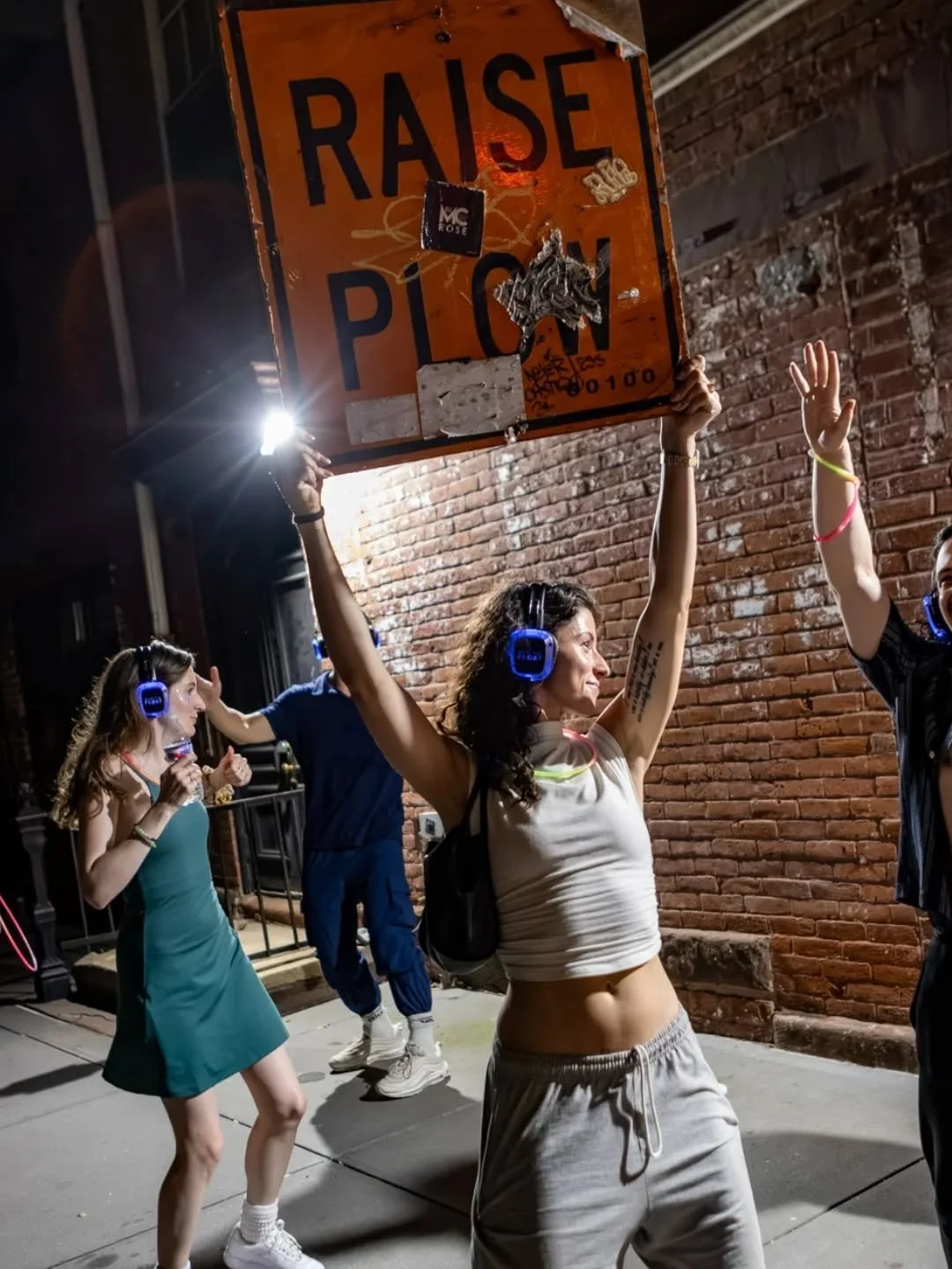 Minneapolis! This Saturday. This is your city, and it's yours to dance all over. Fall back in love with this town, claim it wholly and irrevocably, and free your body in an utterly unique dance adventure.

All proceeds from this event go to @cluesoff