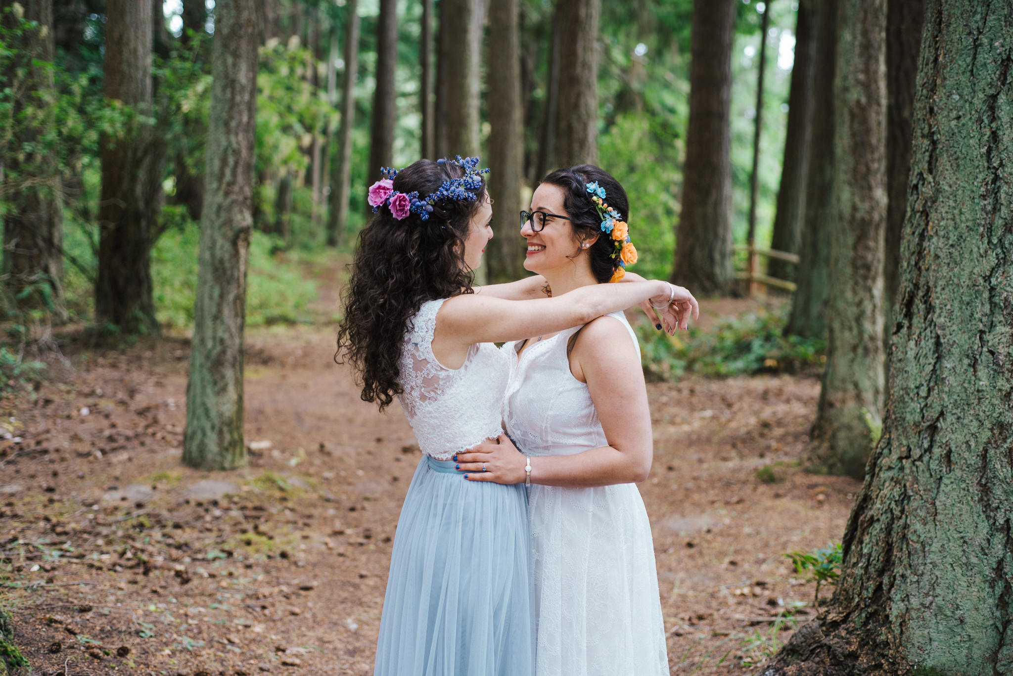 Laura and Katy Seattle Wedding Photographer Vishal Goklani_006.jpg