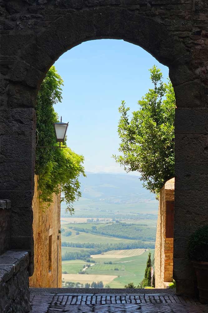 Why get married in Pienza Tuscany