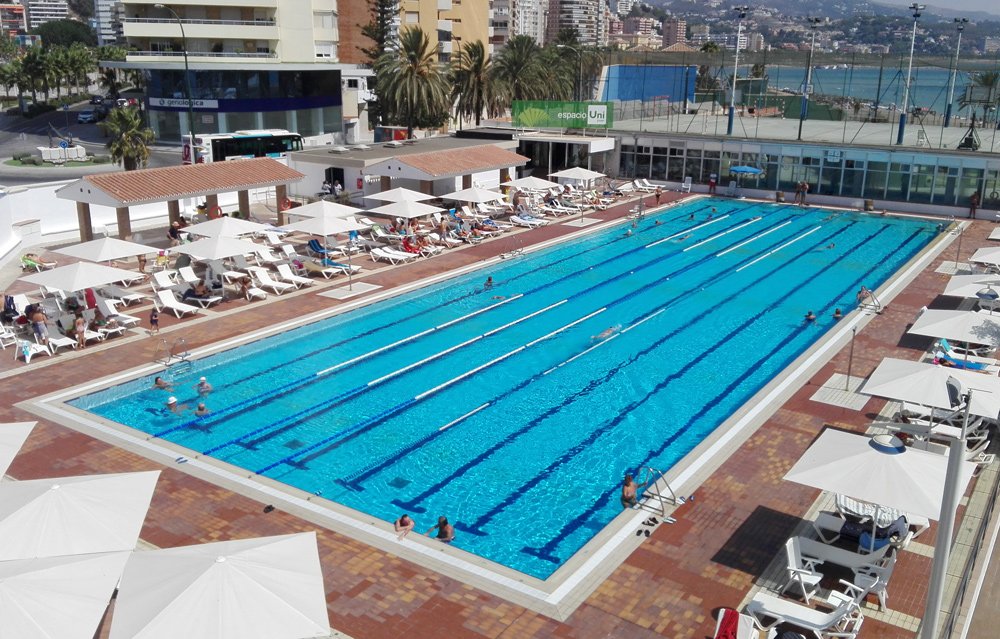 piscina-real-club-mediterraneo.jpg