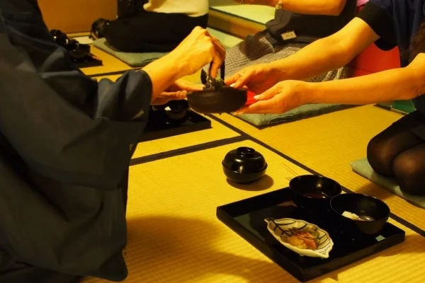Kaiseki-manner.jpg