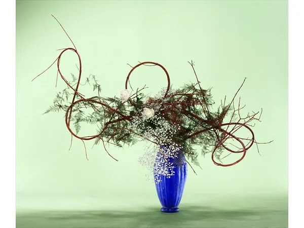 Art of Ikebana: Exclusive Experience with Headmaster of Sogetsu School