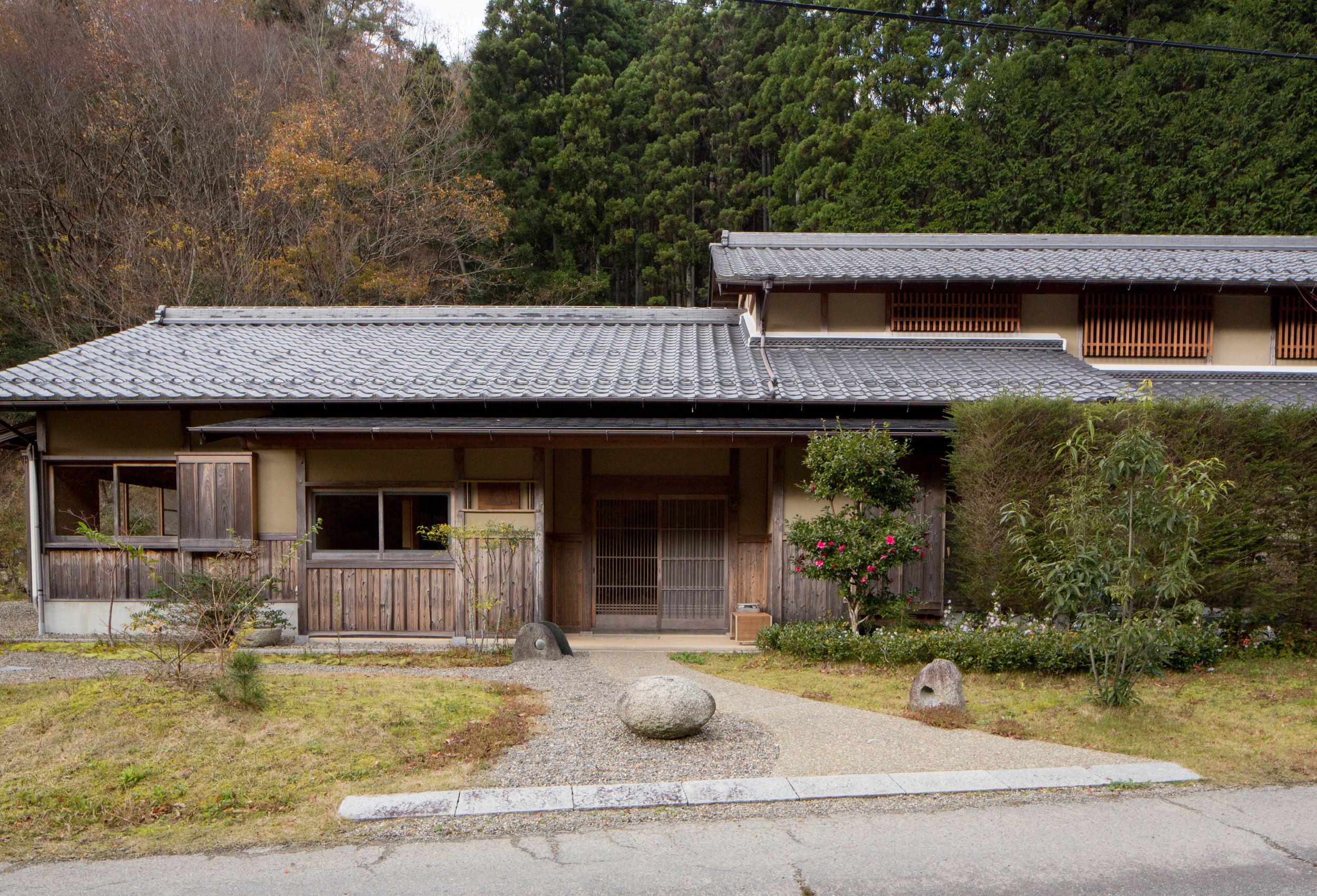 The exterior of Roan Matsuda, designed by Chef Matsuda's parents. ©TOKI