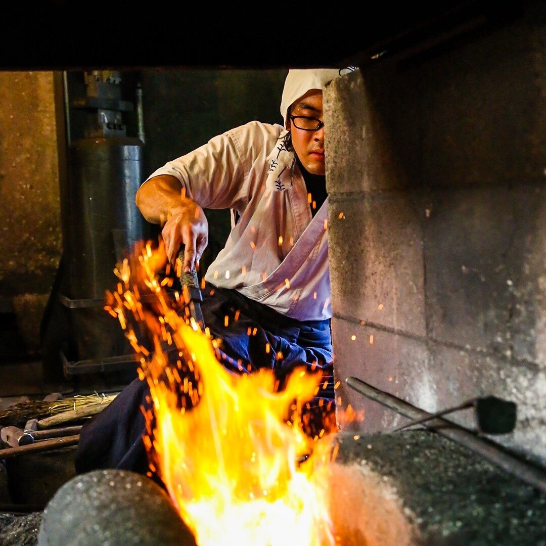 Tucked away in a quiet neighborhood, the last remaining katana atelier in Tokyo carries on the extraordinary art of sword-smithing. Each Japanese sword is hand crafted and designed under the diligent watch of the master swordsmith and his apprentices