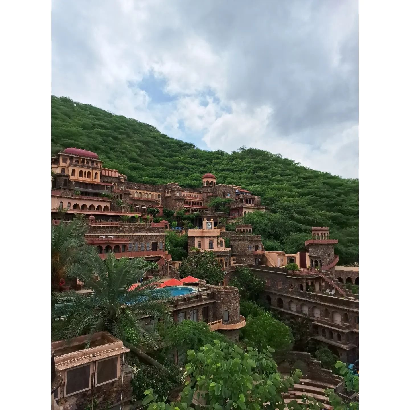 🏰
