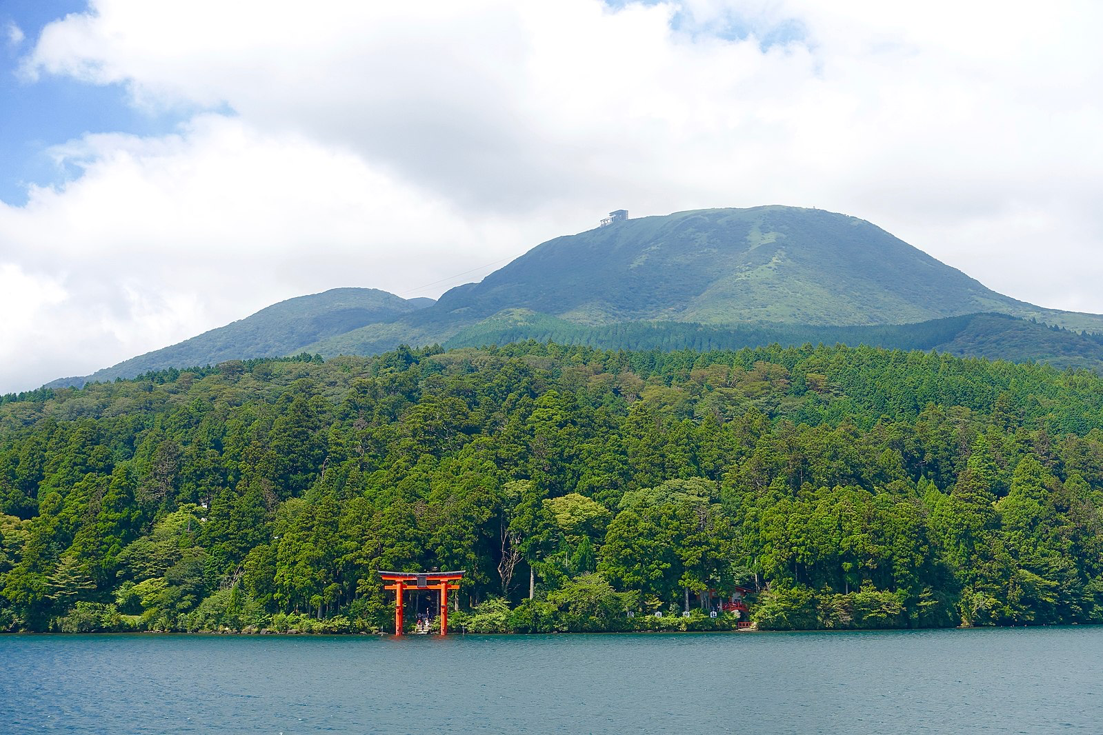 Hakone: A Historical Retreat — TOKI