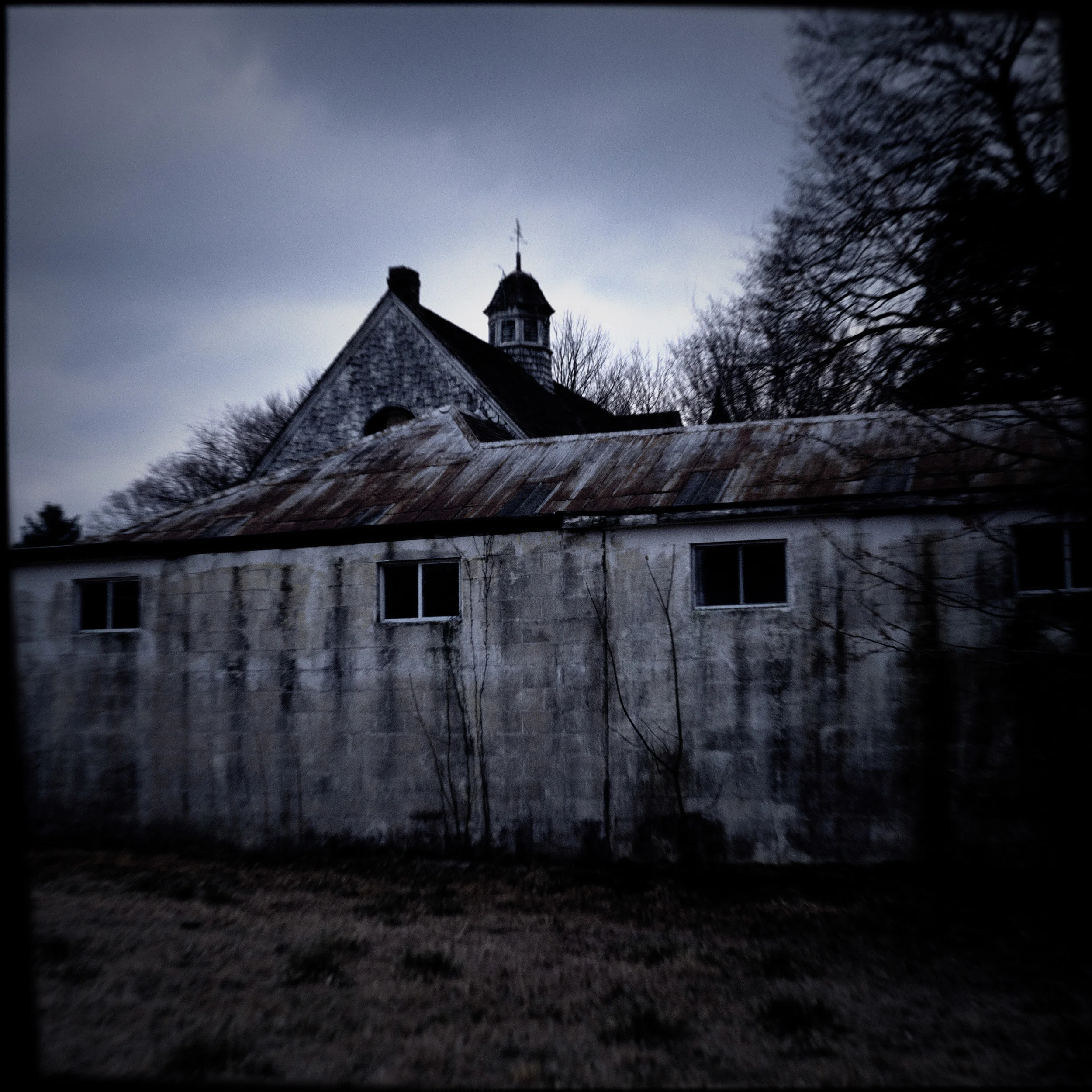 Barn04.jpg