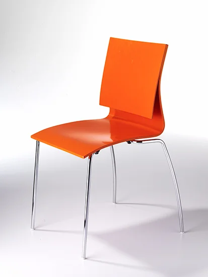 Stuhl_orange-002.jpg