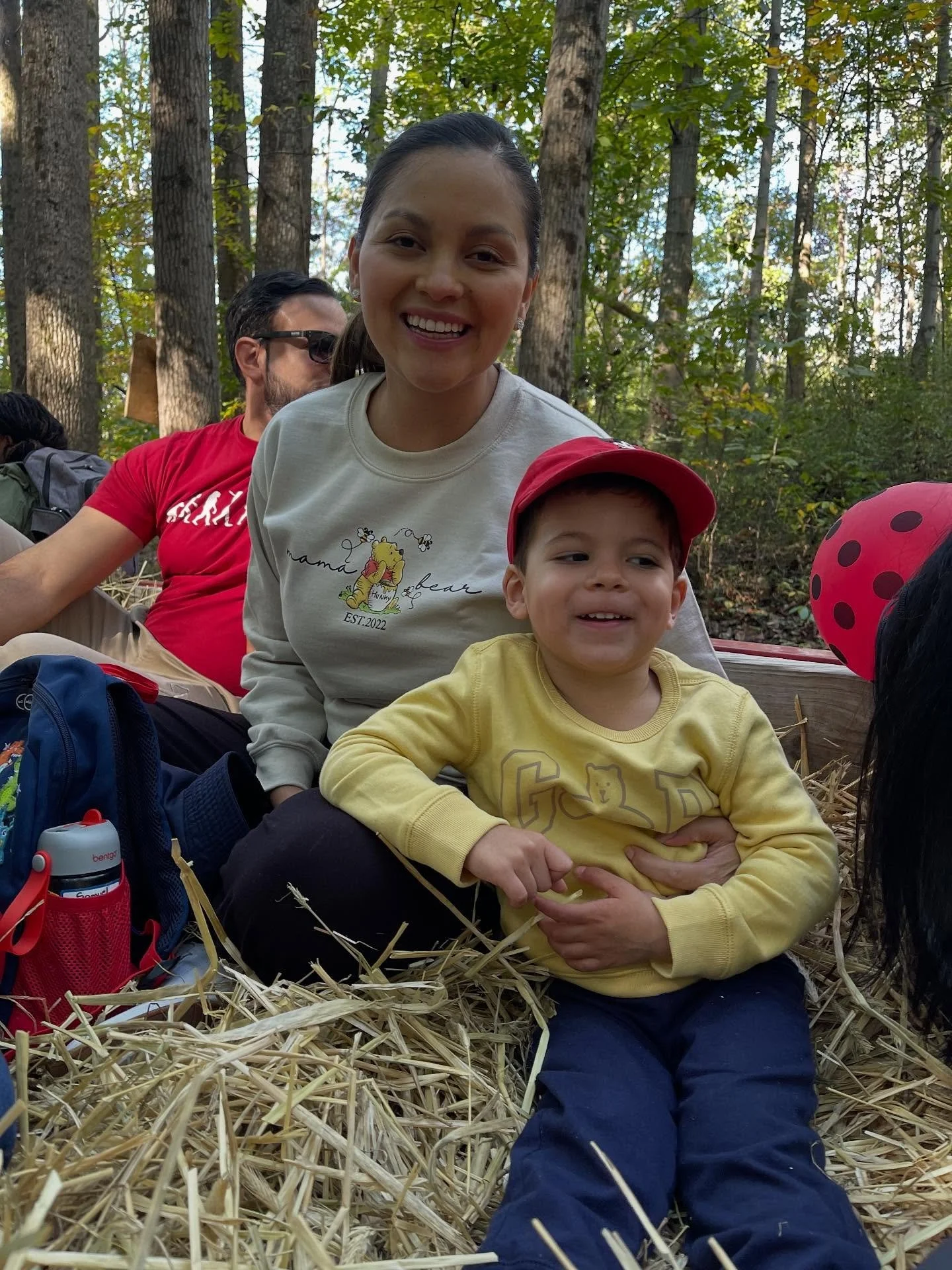 Butler&rsquo;s Orchard is always a good idea ✨✨🎃🎃 The kids had a fun time today and the weather was perfect!🌞⭐️ We love making precious memories at MSOW❤️
#Butlersorchard #pumpkinpatch #Applecider #Appleciderdonut #kettlecorn #msow #montessorischo