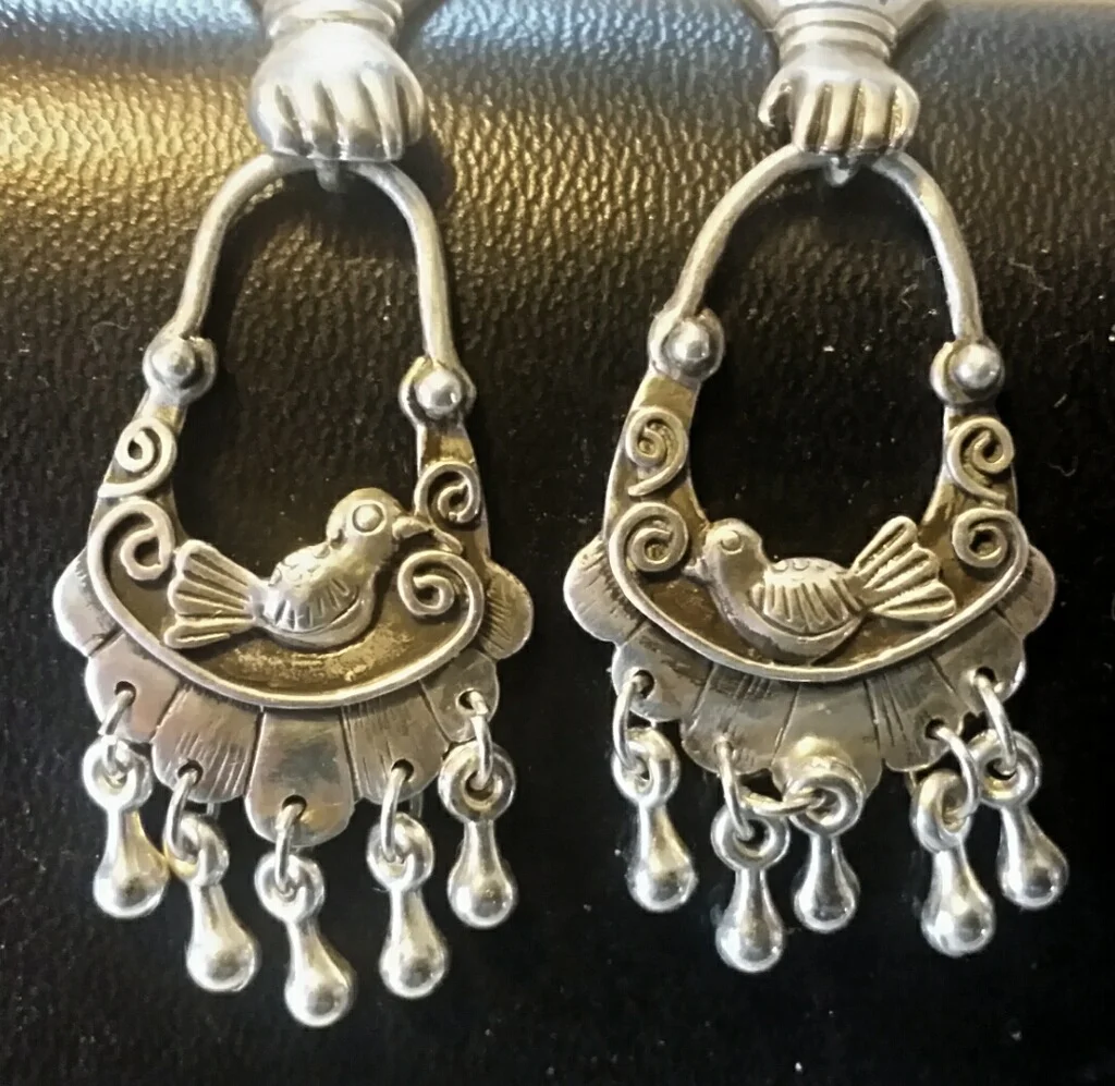 Chunky, Sparking, Colorful Jewelry from Lana Ewing