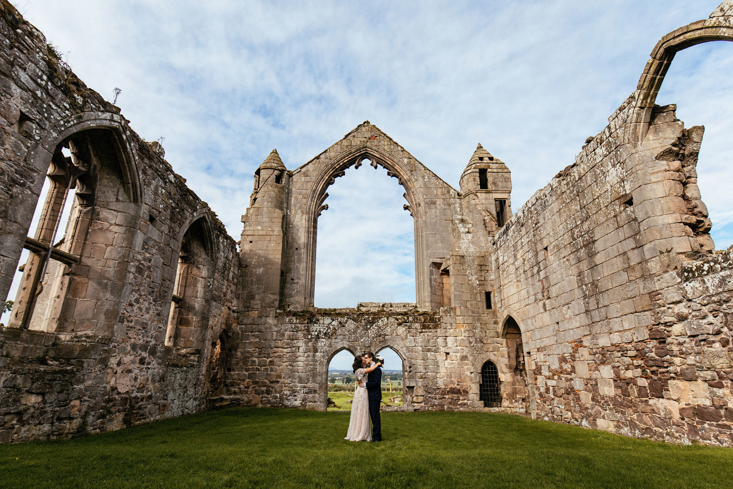 rowton-castle-wedding-photography-9-1.jpg