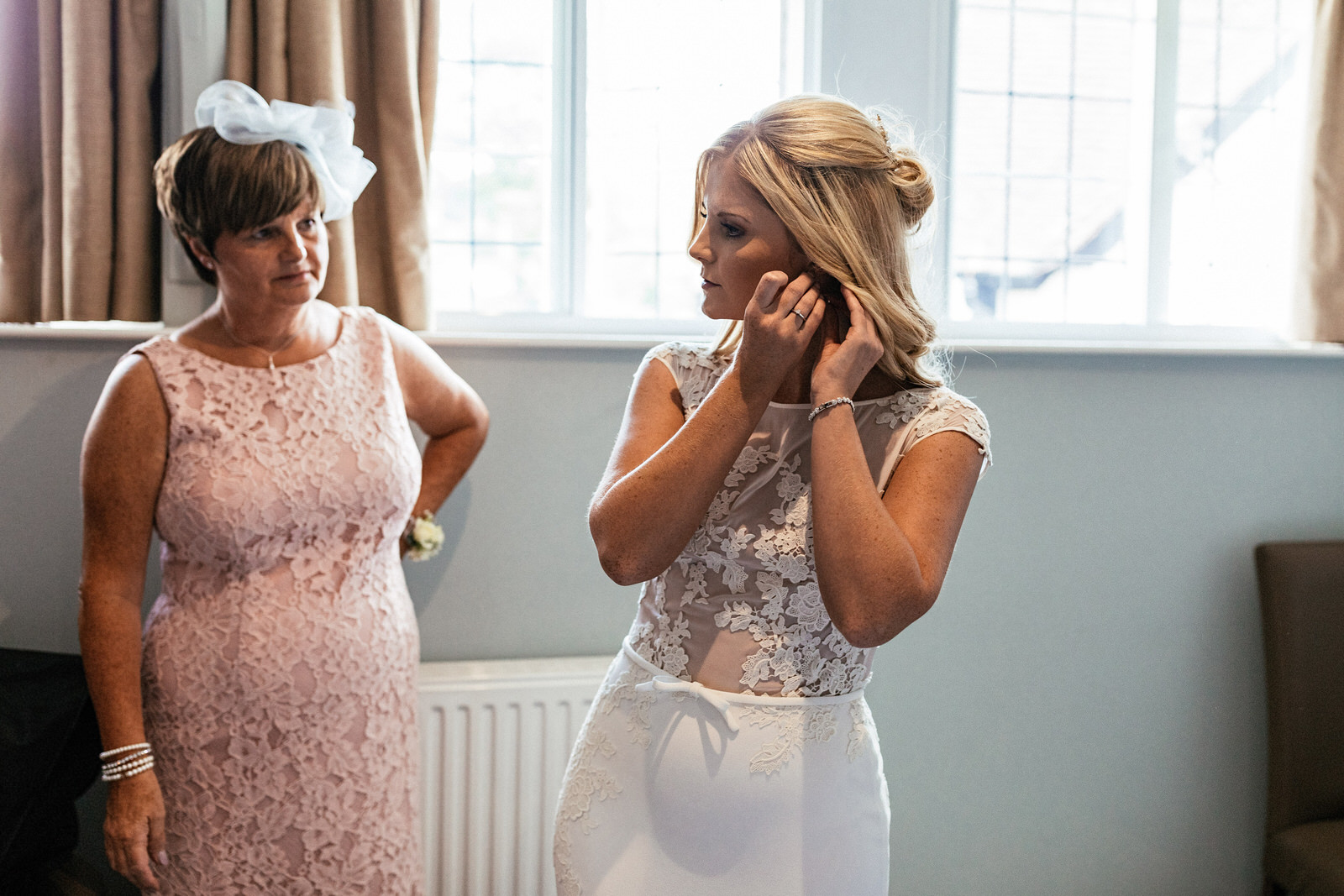 Moddershall-Oaks-Spa-Wedding-Photographer-008.jpg