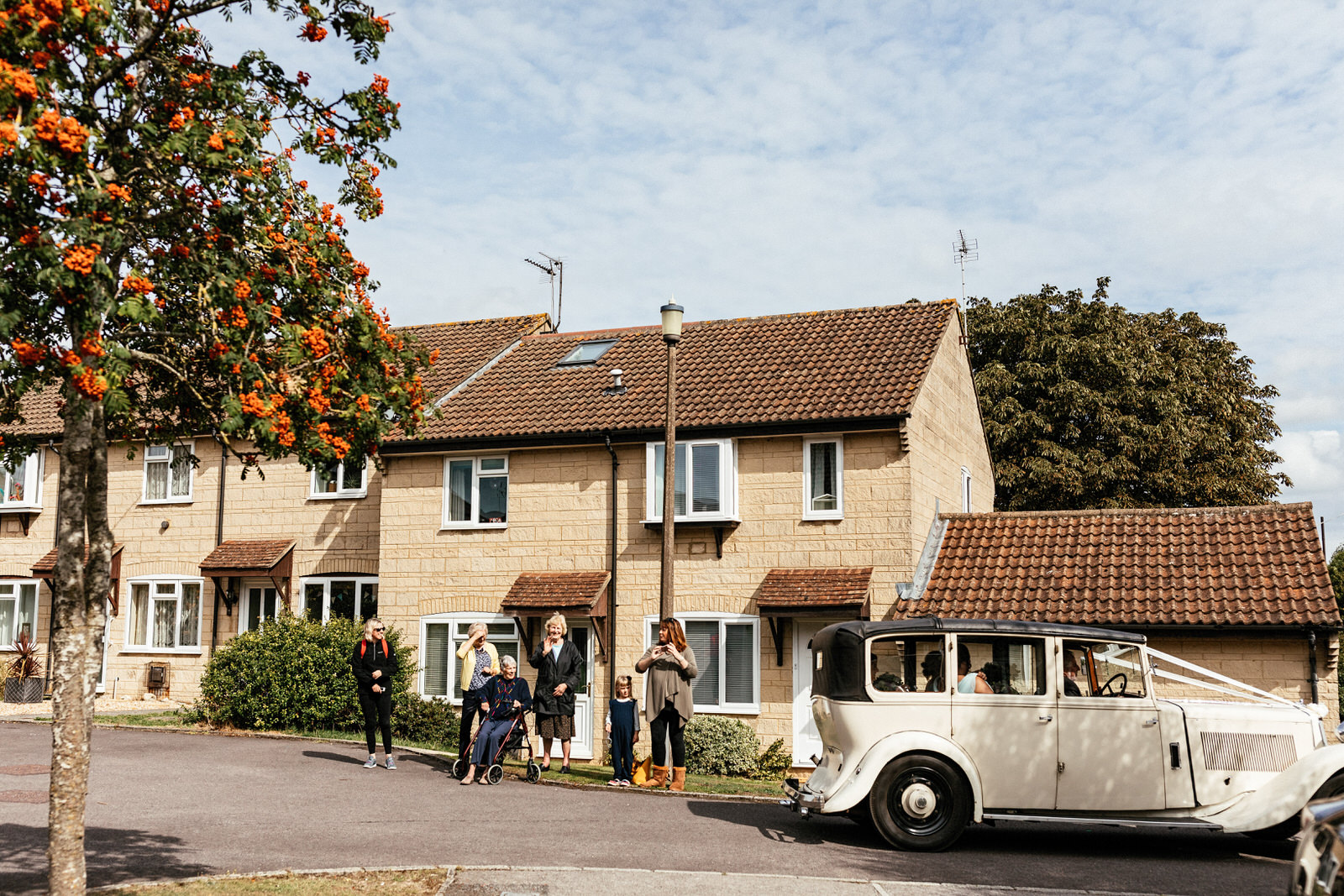 Winkworth-Farm-Wedding-Photographer-025.jpg