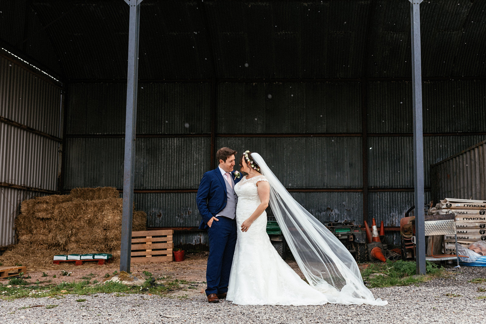 Winkworth-Farm-Wedding-Photographer-096.jpg