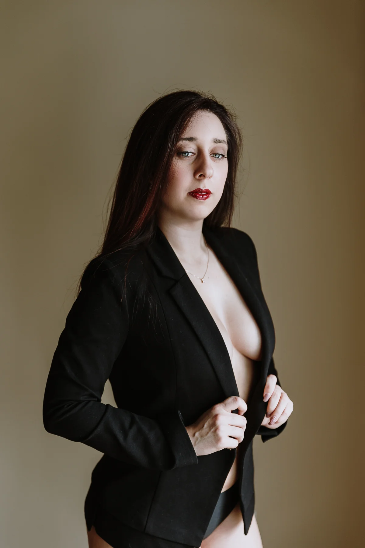 Louisville boudoir photo by Lauren Alexandra Photography