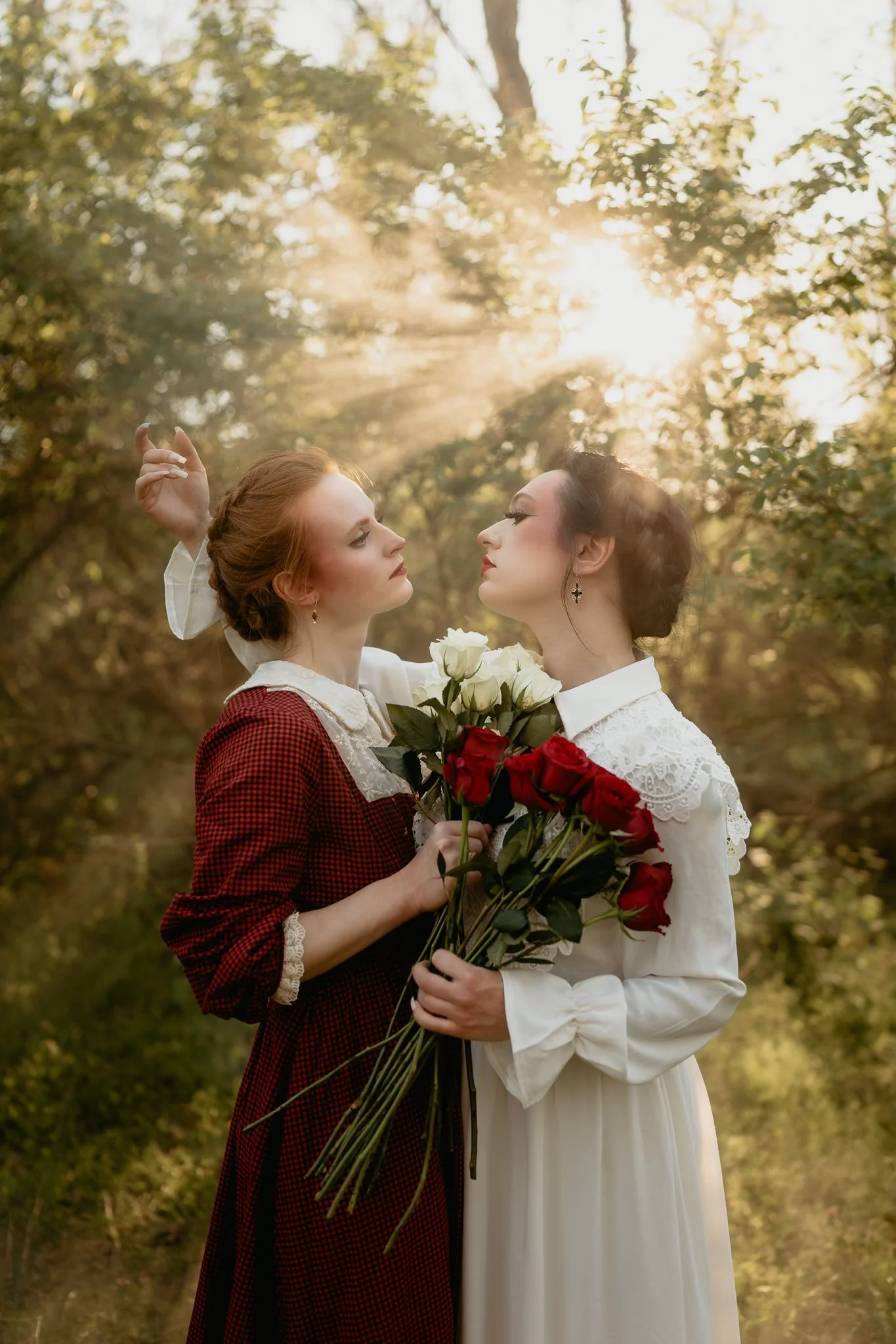 Fairytale Portraits in Louisville | Snow White and Rose Red