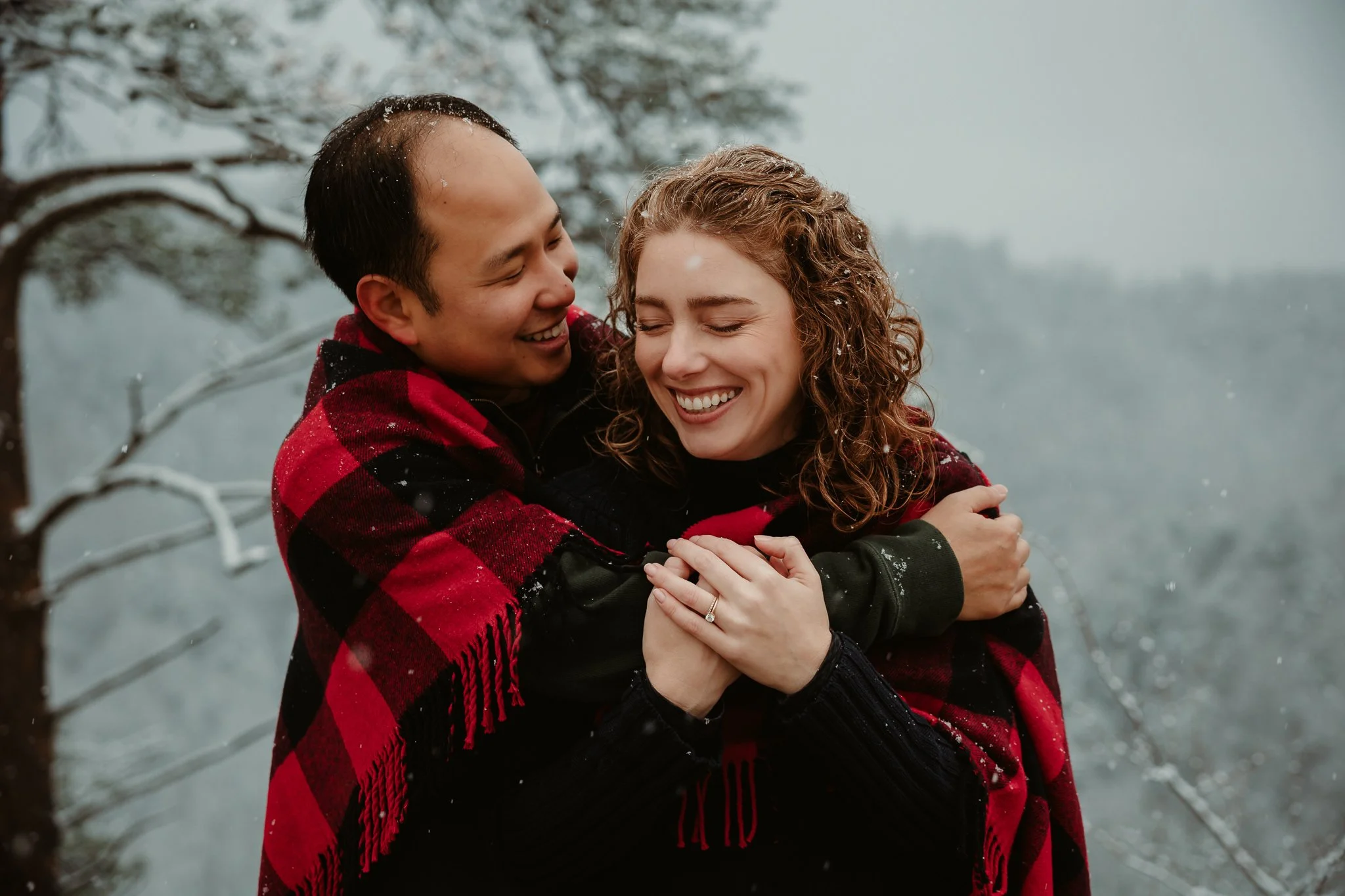 Winter Red River Gorge Couples Photography | Francesca and Ken Jon
