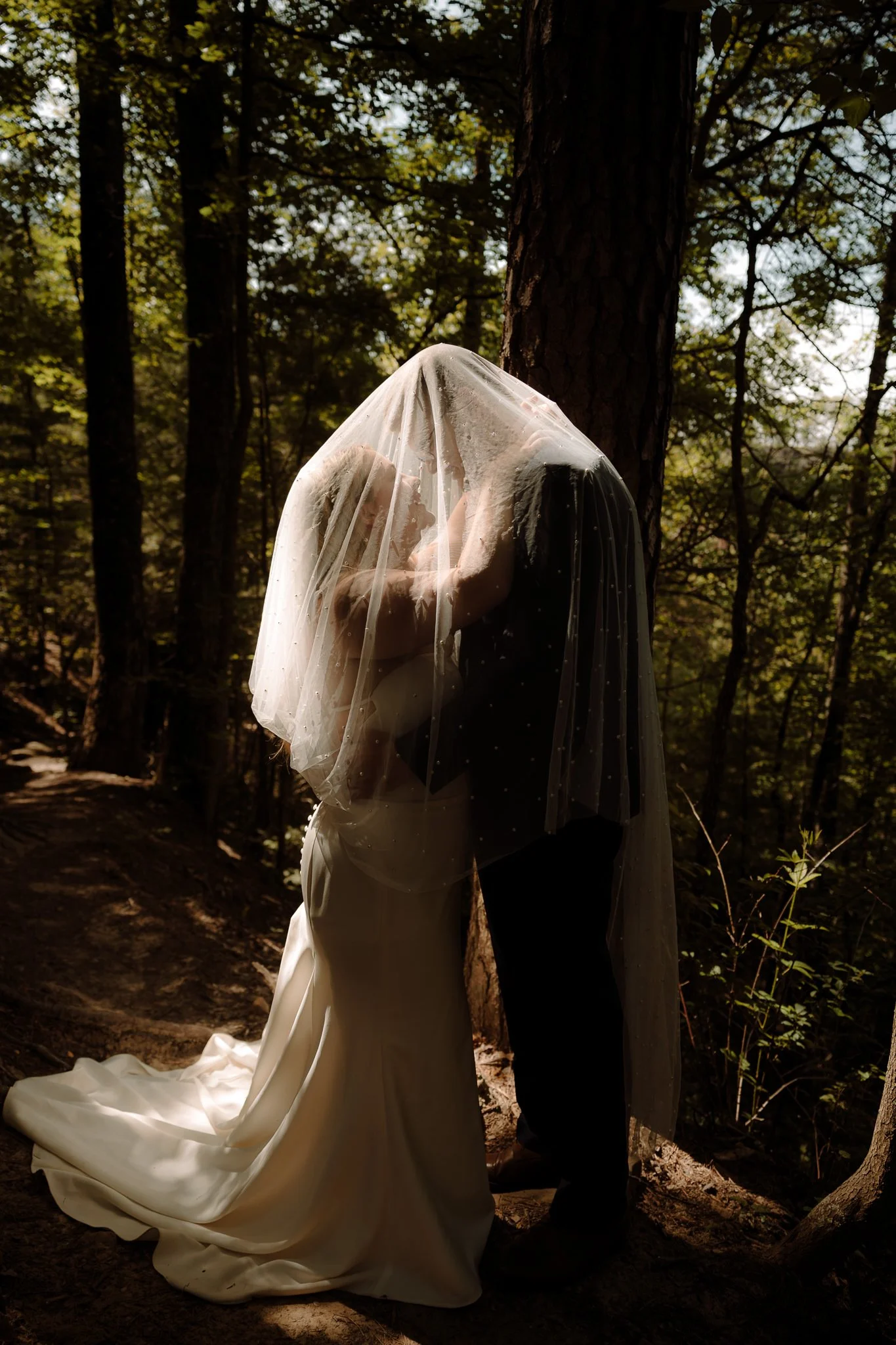 elopement-photography-natural-bridge-RRG_lo_res-4.jpg