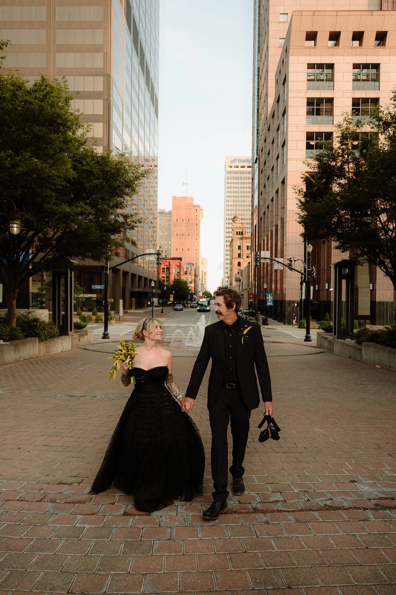 downtown-lousiville-elopement_lo_res-1.jpg
