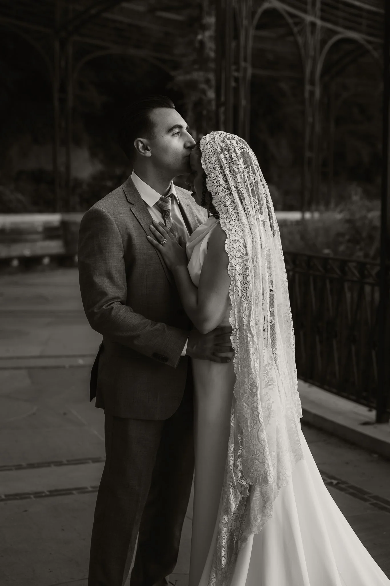 kentucky-moody-wedding-photographers_lo_res-1.jpg
