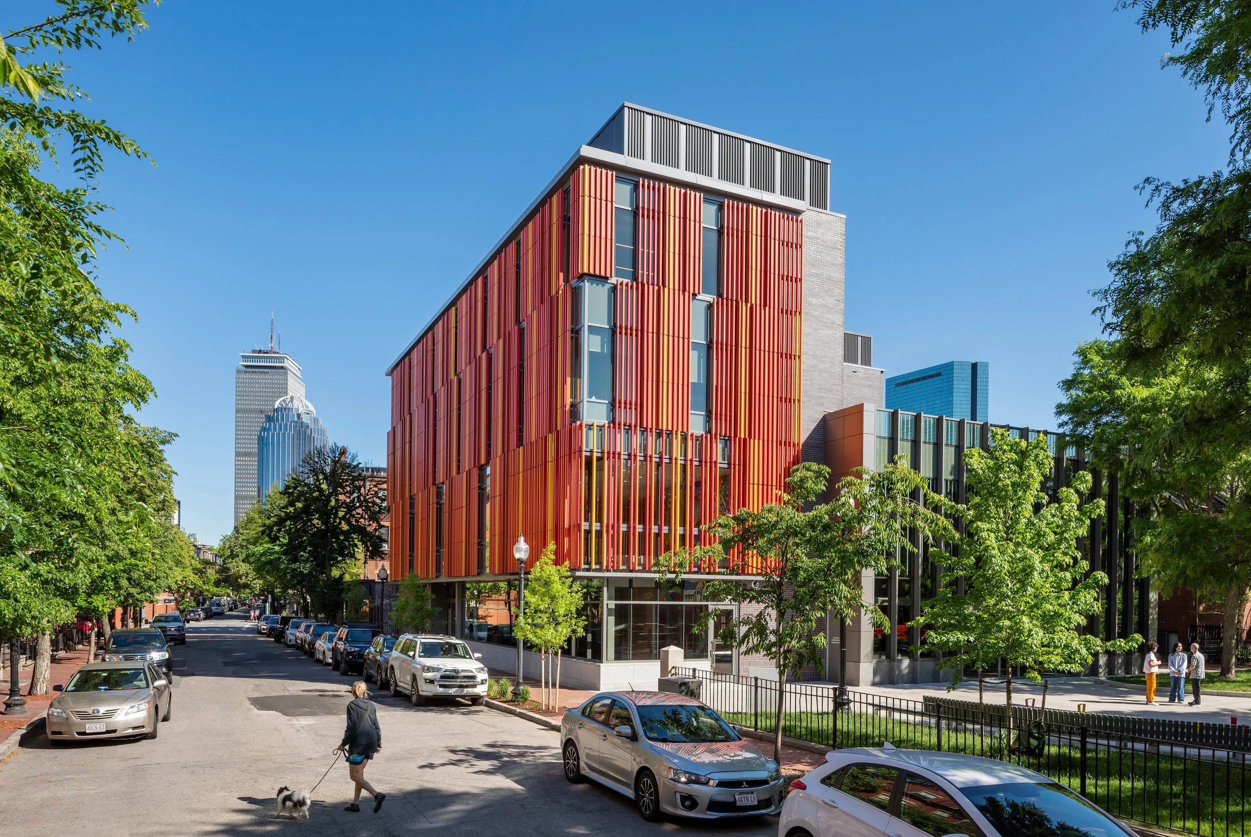 LA CASA: CENTER FOR THE ARTS, SELF-DETERMINATION AND ACTIVISM