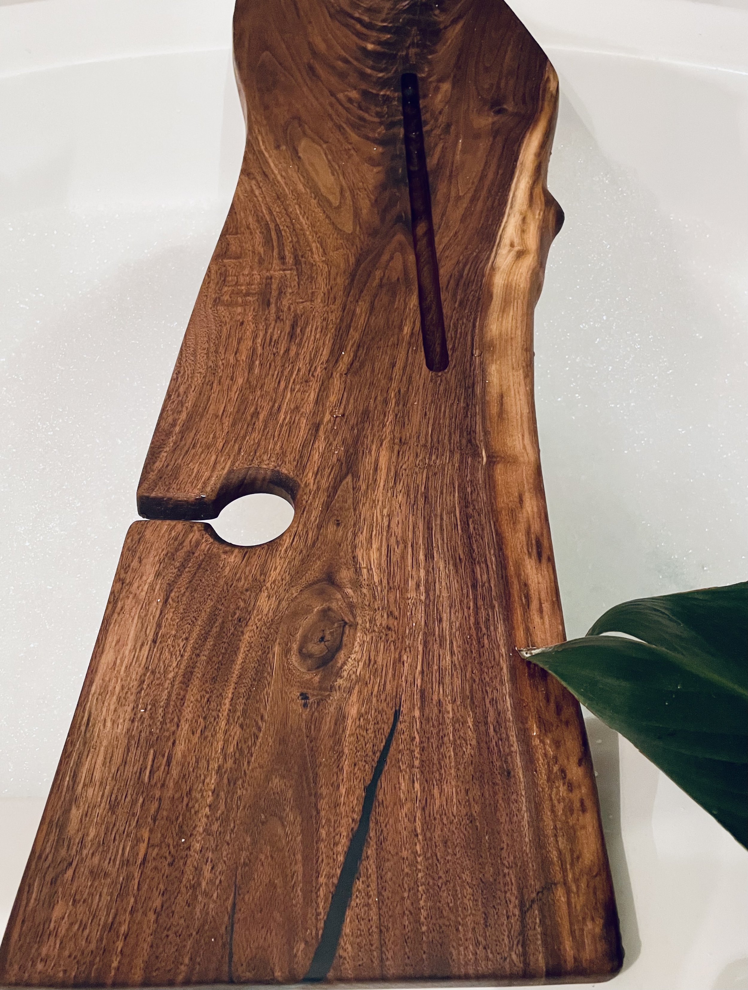 Walnut_Caddy_8.jpg