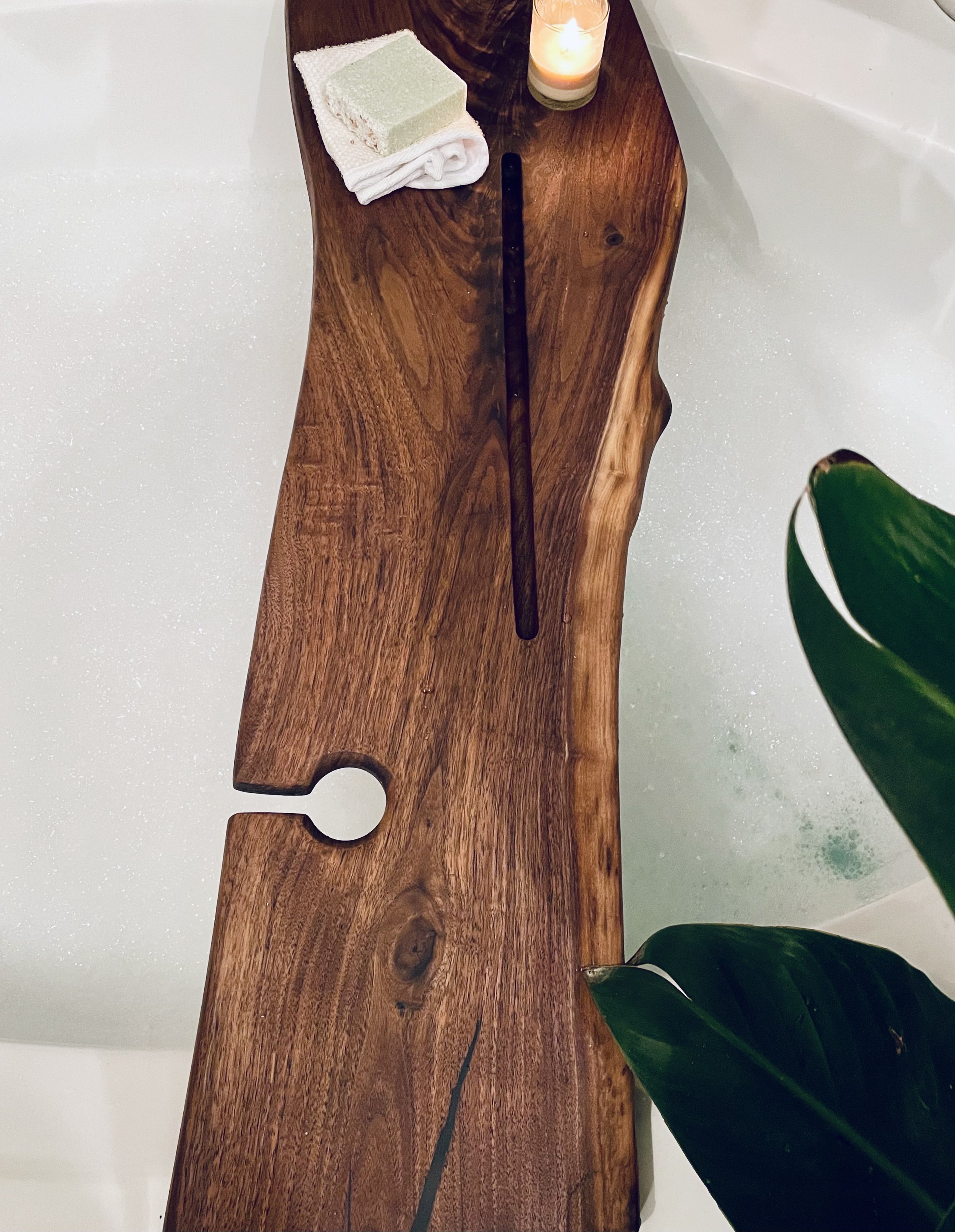 Walnut_Caddy_006.jpg