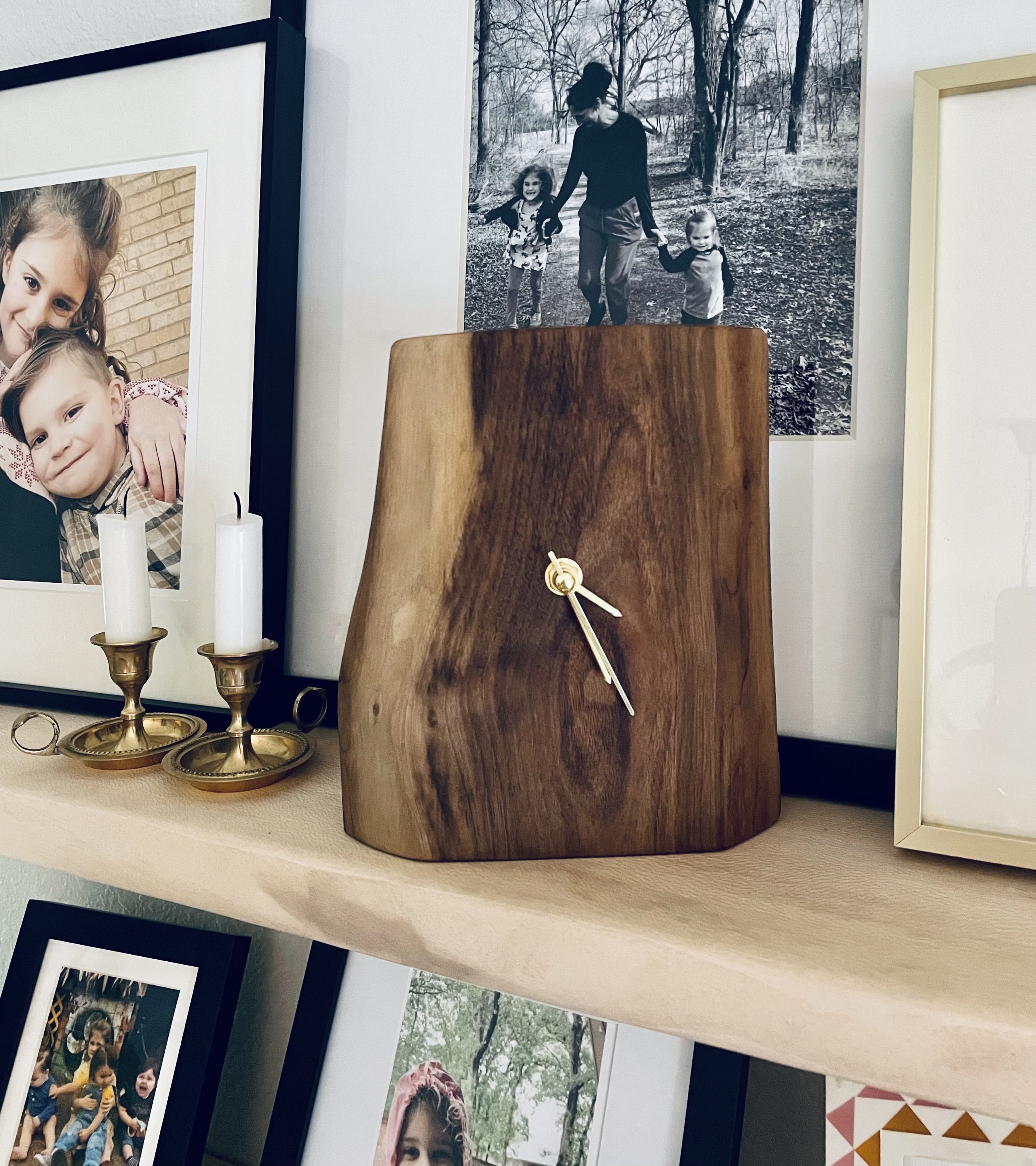 Walnut Clock_002.jpg