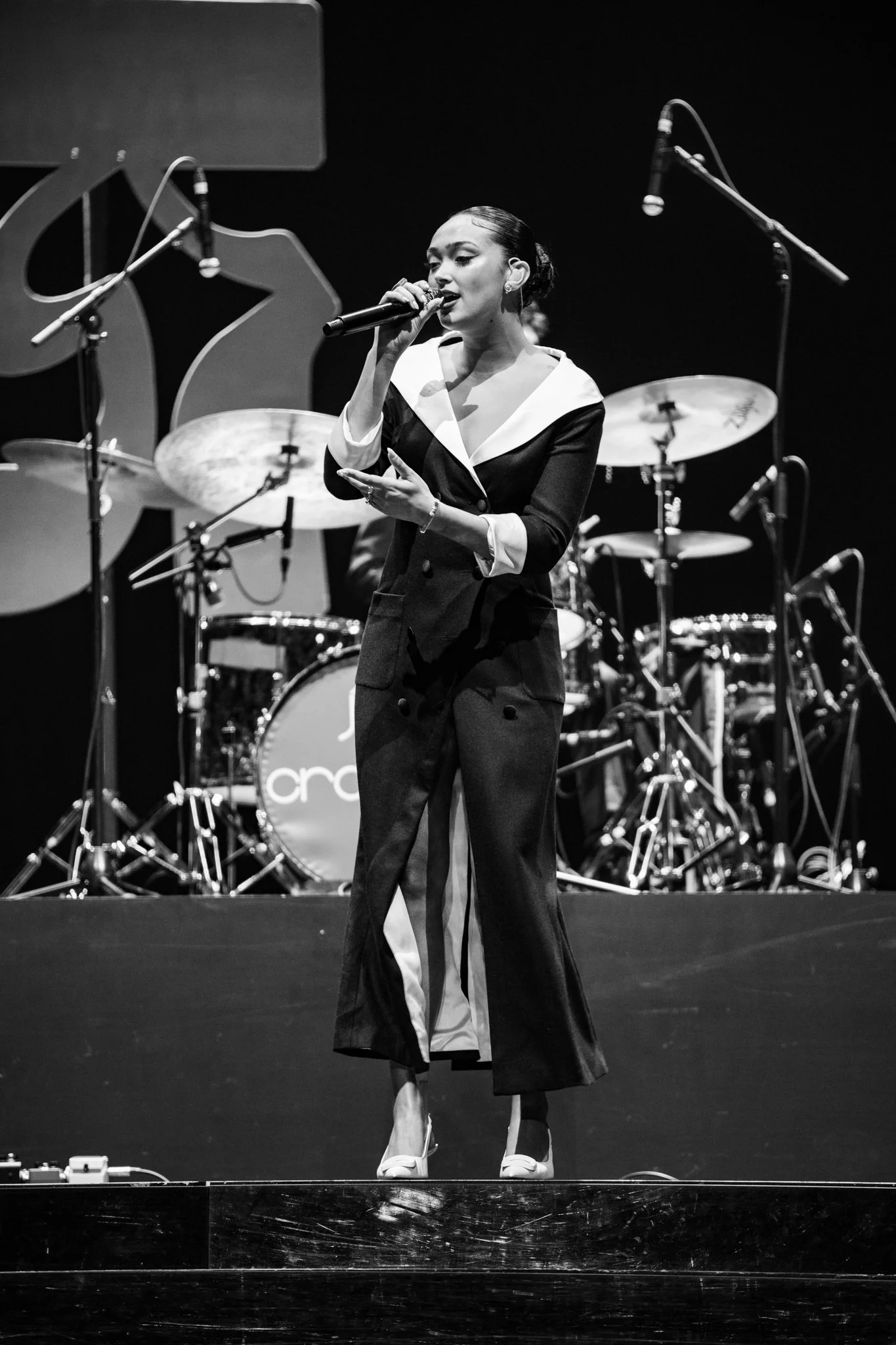 © khali ackford - o2 joy crookes 53.jpeg