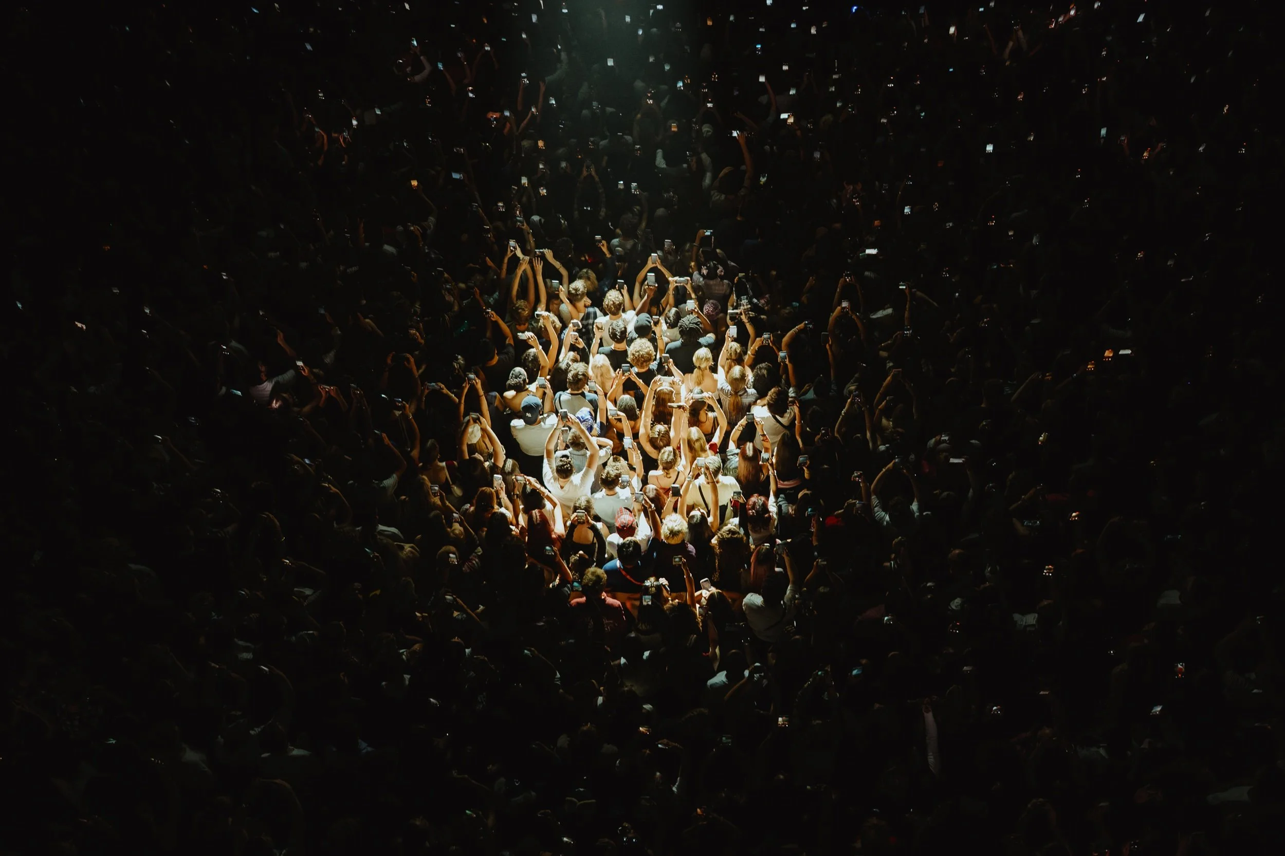 ©Khali Ackford @khaliphotography _ PINKPANTHERESS Night 2-3 (1).jpeg