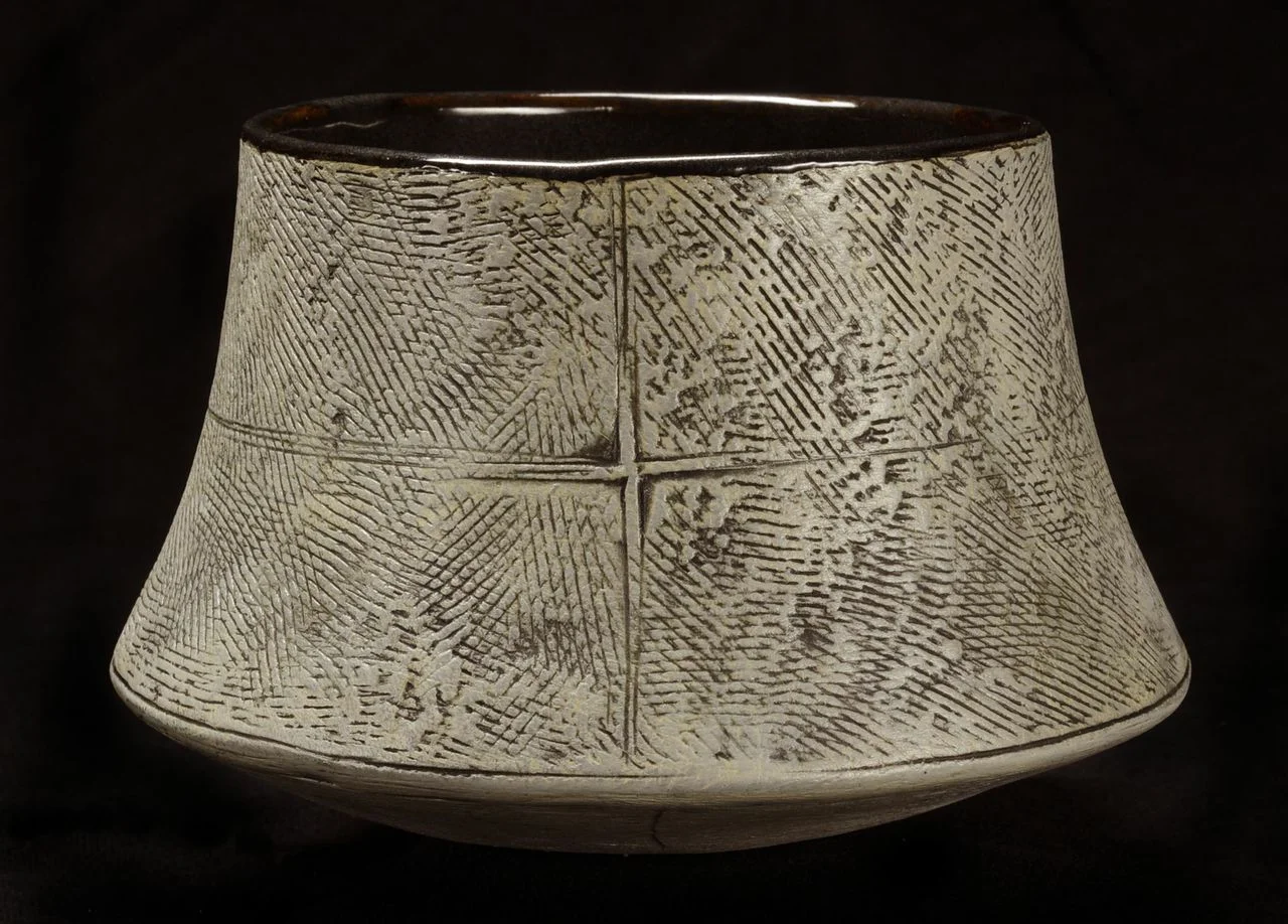 Mary Barringer,&nbsp;Carinated Bowl, 2014. Stoneware, handbuilt, with multiple slips and glaze, electric fired. Diam. 7 in.&nbsp;