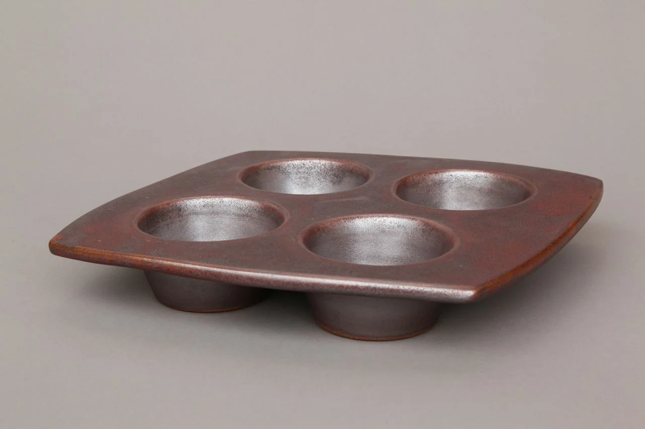 Robbie Lobell,  Muffin Pot, 12" x 12" x 3",highfire flameware, thrown & altered, fired to cone 11, 2013 