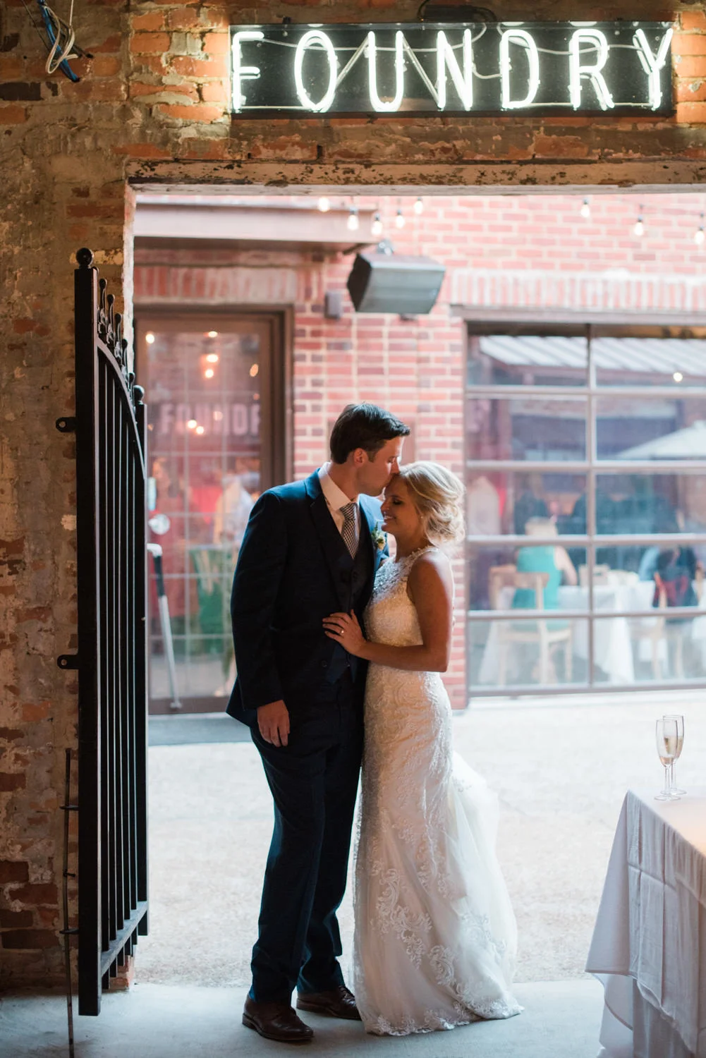 Athens-wedding-couple-19.jpg