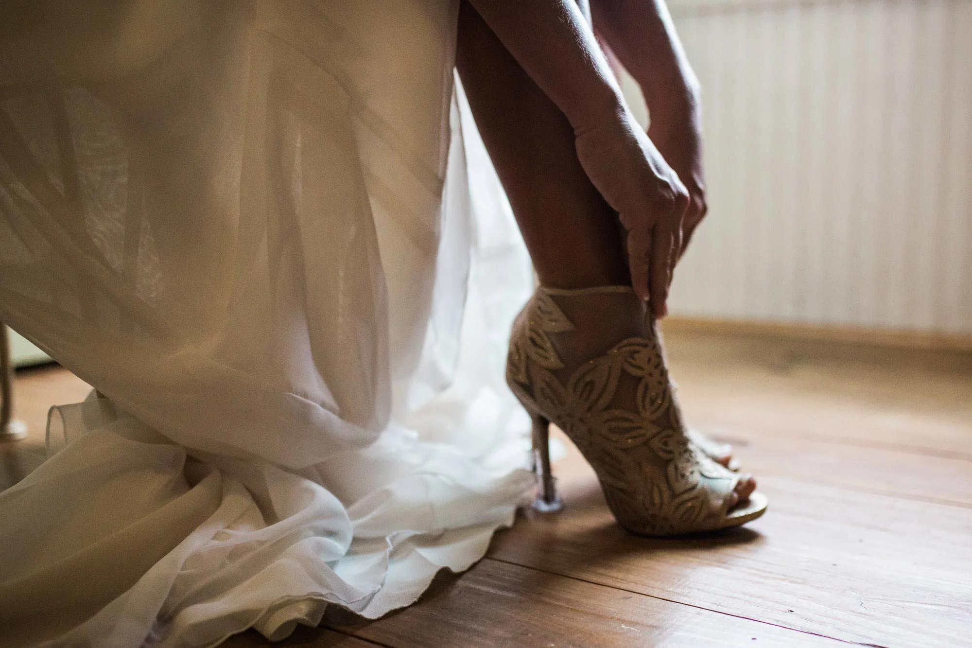 Athens-Wedding-bridal-shoes-23.jpg