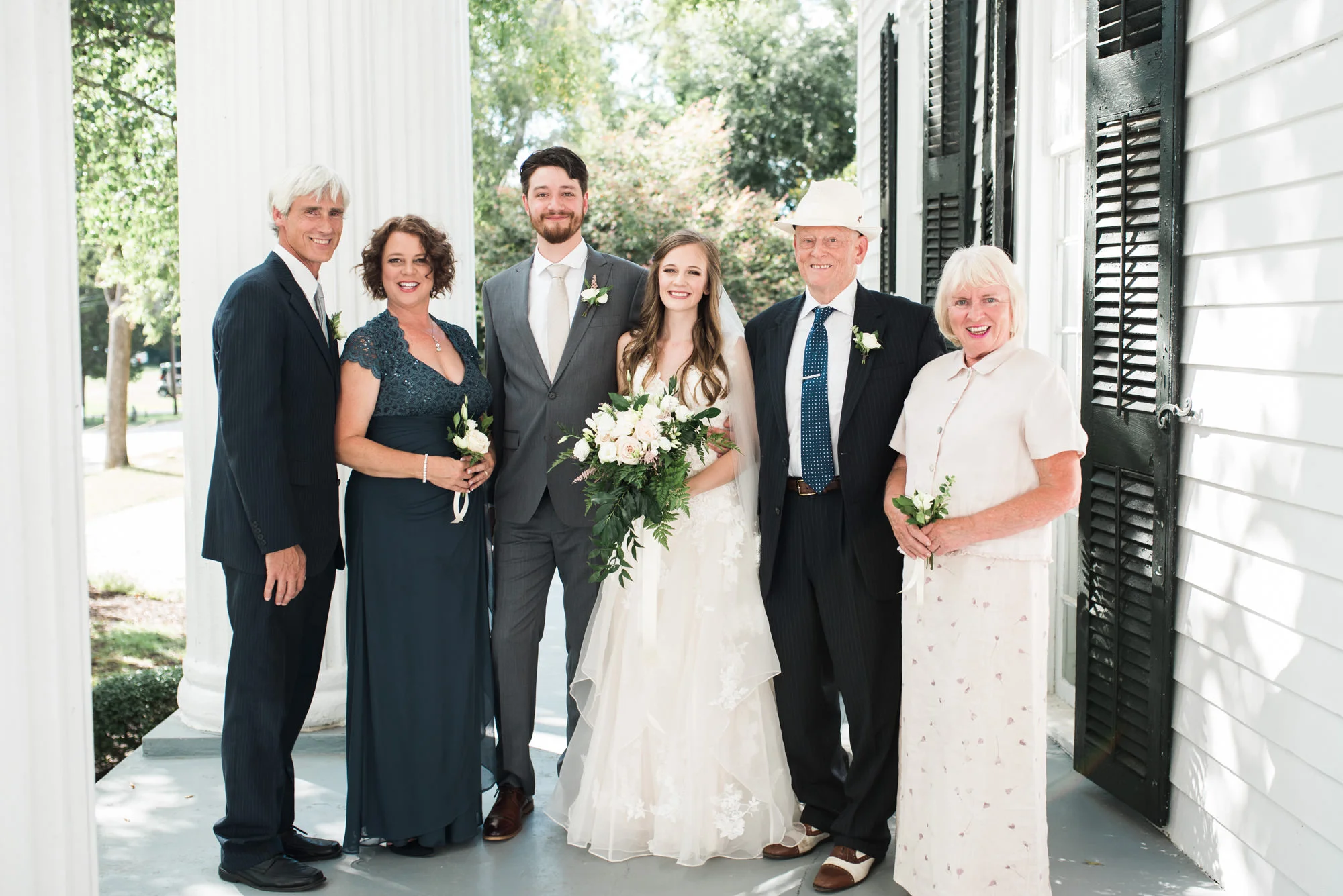 Athens-wedding-bride-family-38.jpg