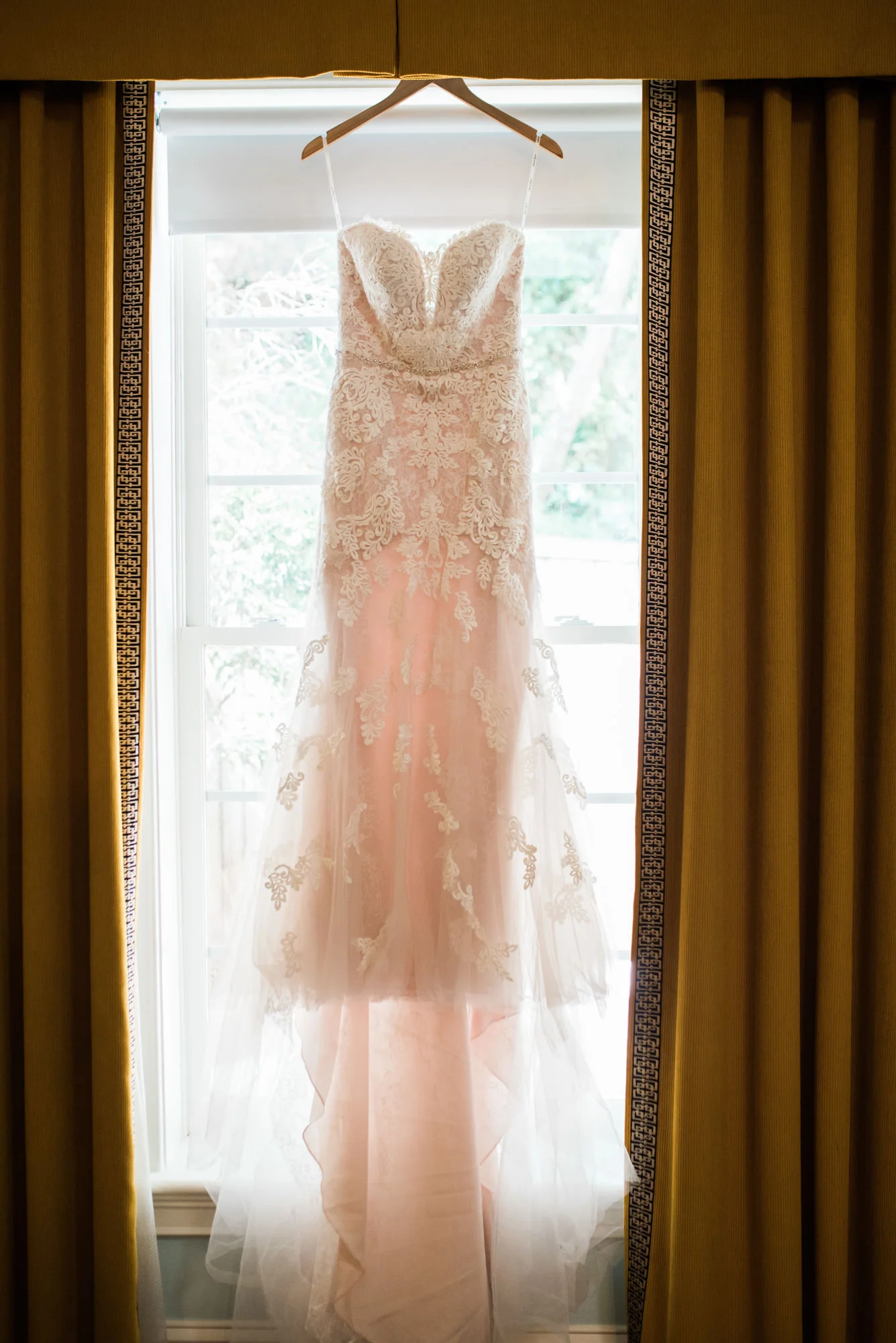 Athens-wedding-dress-2.jpg
