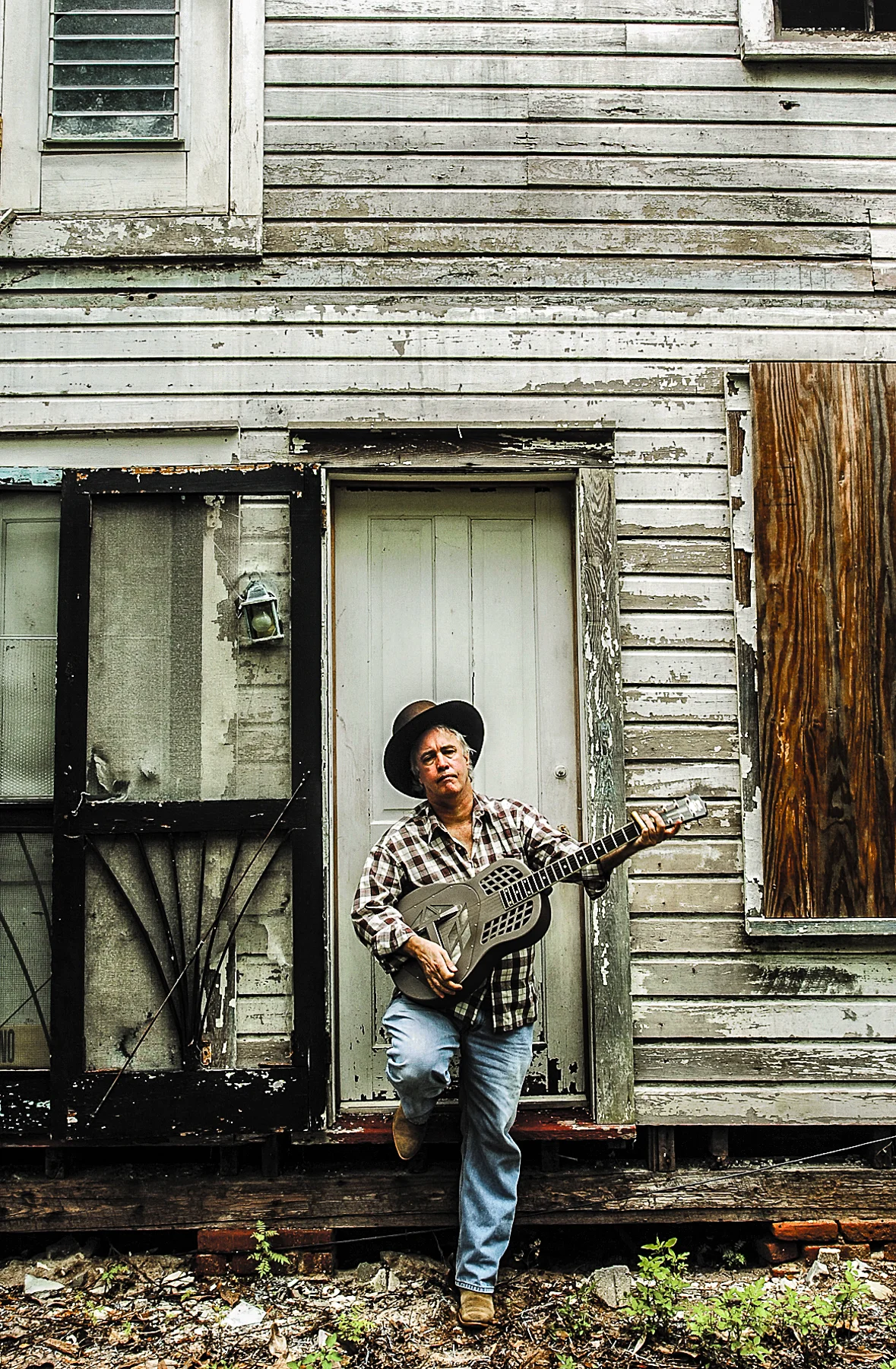  Marty Scott, local steel guitar player. Taken in Lincolnville on September 13, 2006. by MADELYN TROYANEK, madelyn.troyanek@staugustinerecord.com 