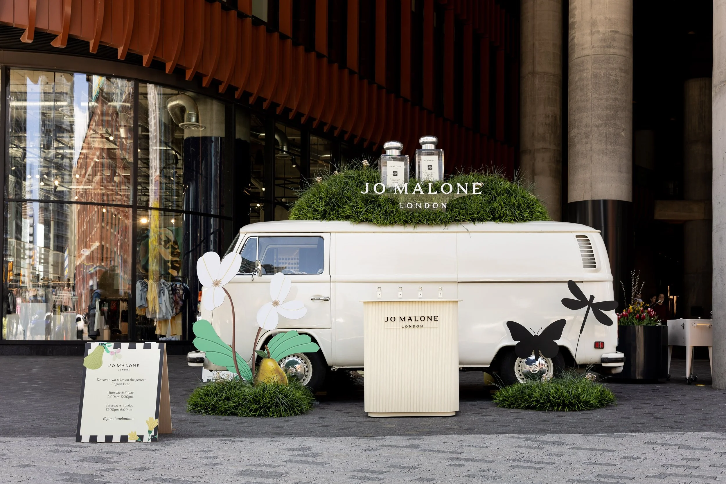 Jo Malone London English Pear Pop-Up!
An early May fragrance launch at the Well in Toronto.
🍐
McWood: Attaching an 8' long grassy knoll + 40 pound perfume bottles on top of the vintage VW without mechanical fasteners was a challenge.
We replicated t