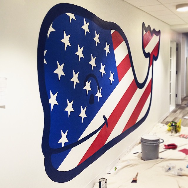 Vineyard Vines Patriotic Whale