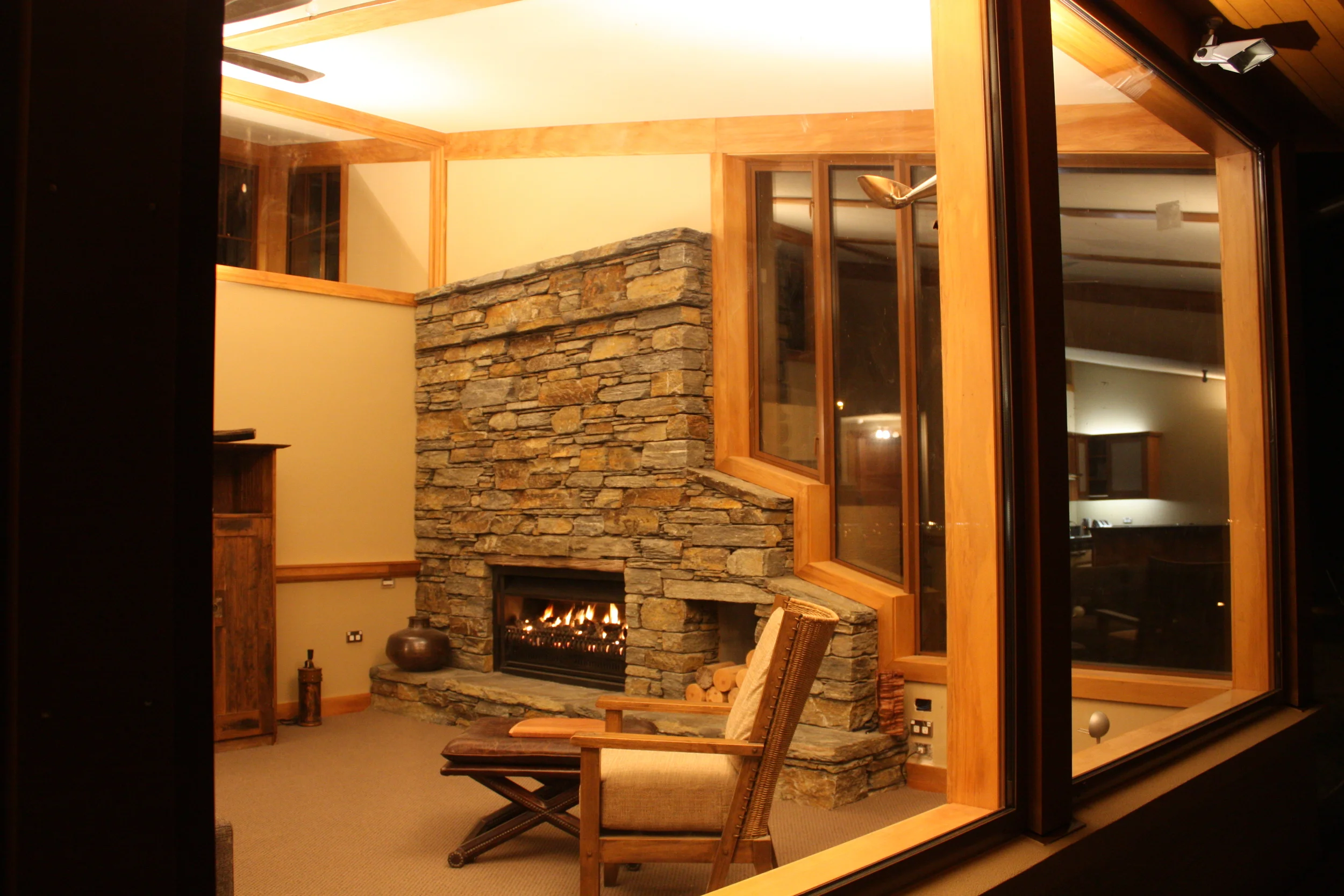 Queenstown House Interior (3).JPG