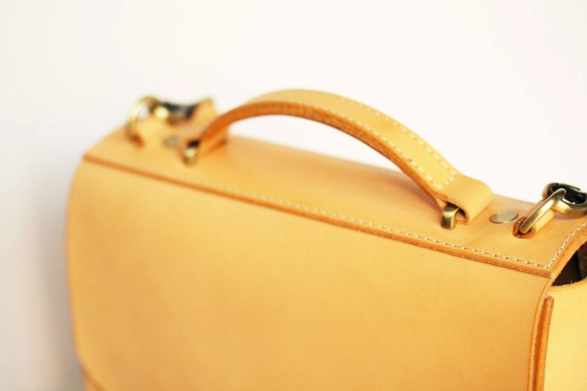 handbag-1.jpg
