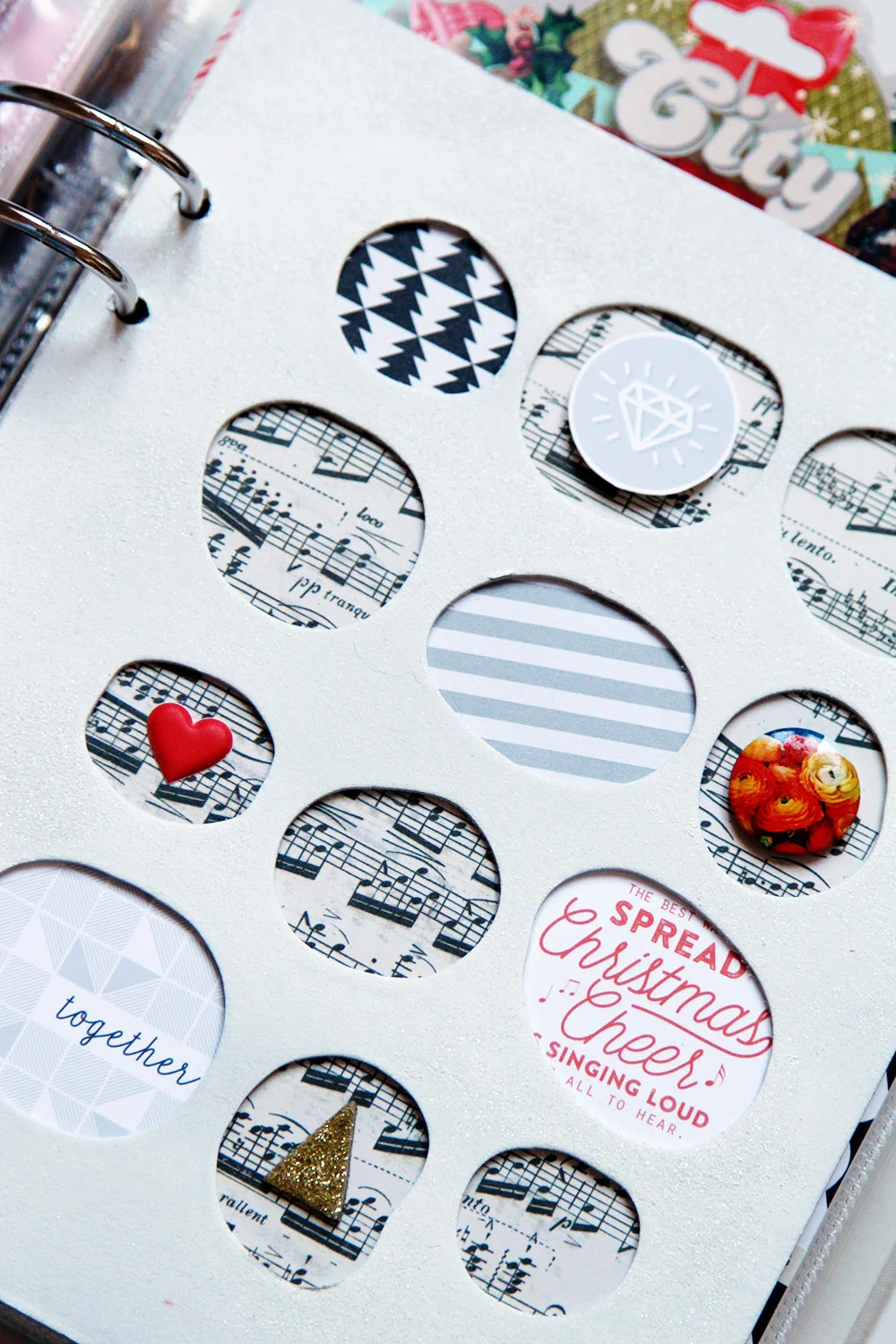 December Daily® 2014 | Day Douze à Vingt-Cinq